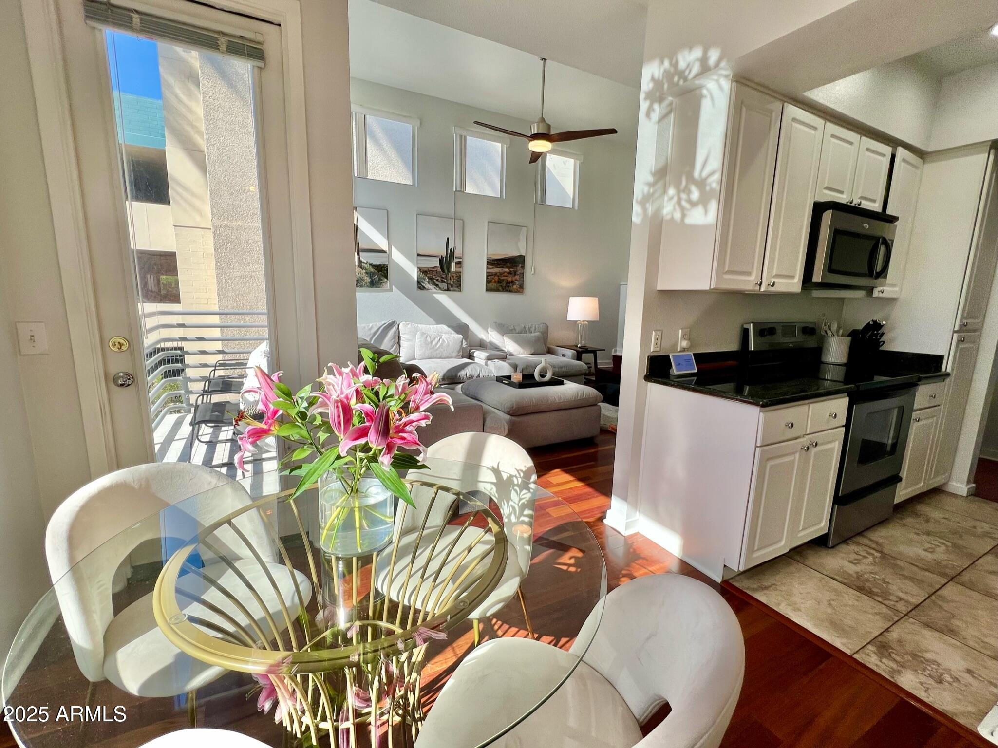 3633 N 3RD Avenue, 2051