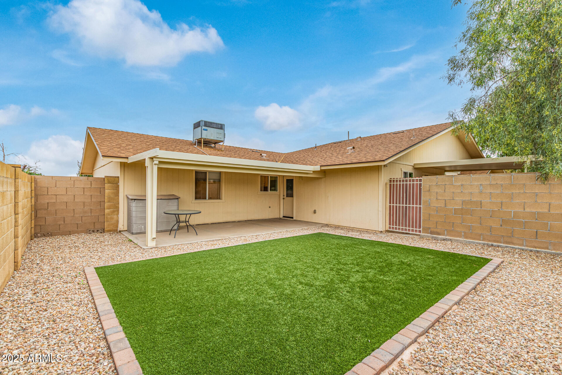 753 N 97TH Street