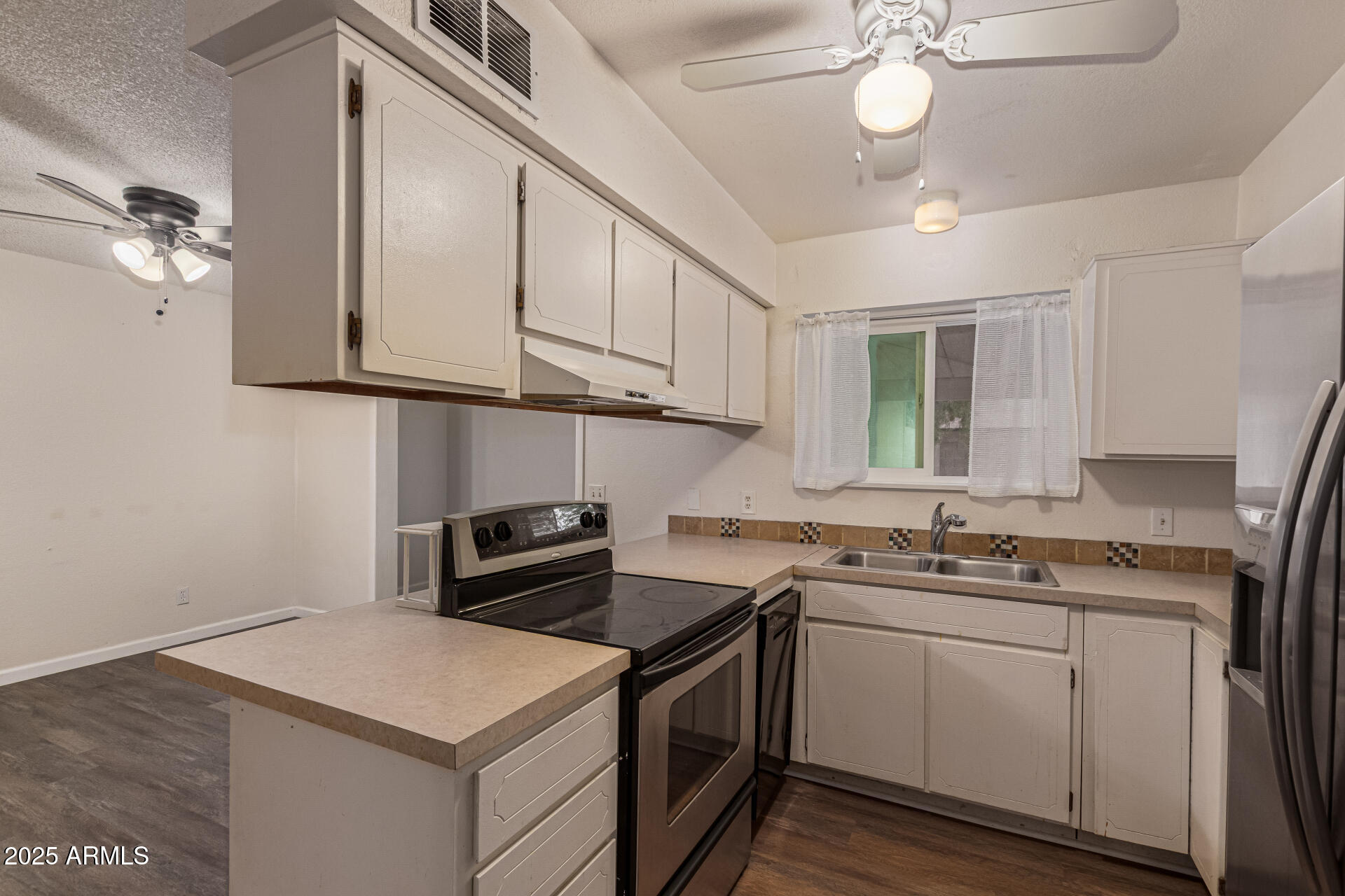 753 N 97TH Street