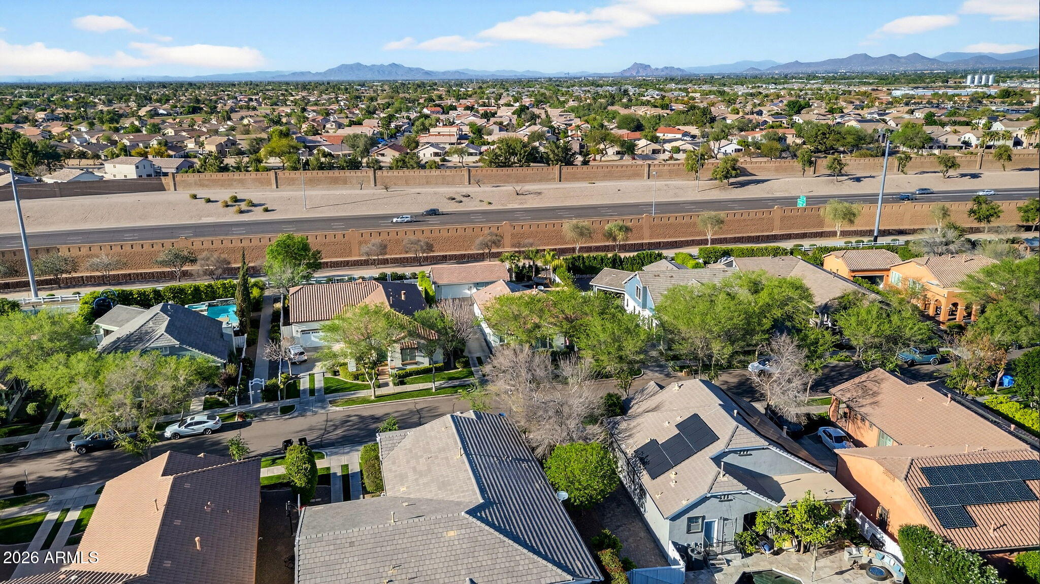 2860 E CAMELLIA Drive