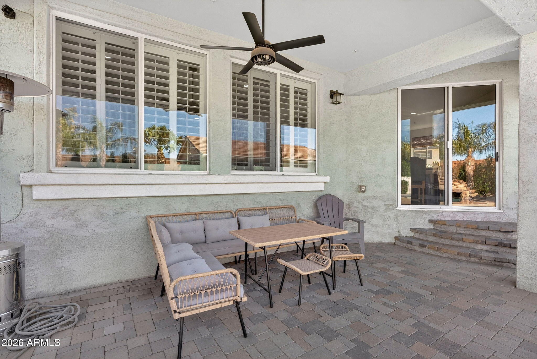 2860 E CAMELLIA Drive