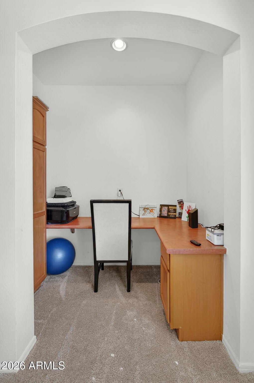 2860 E CAMELLIA Drive