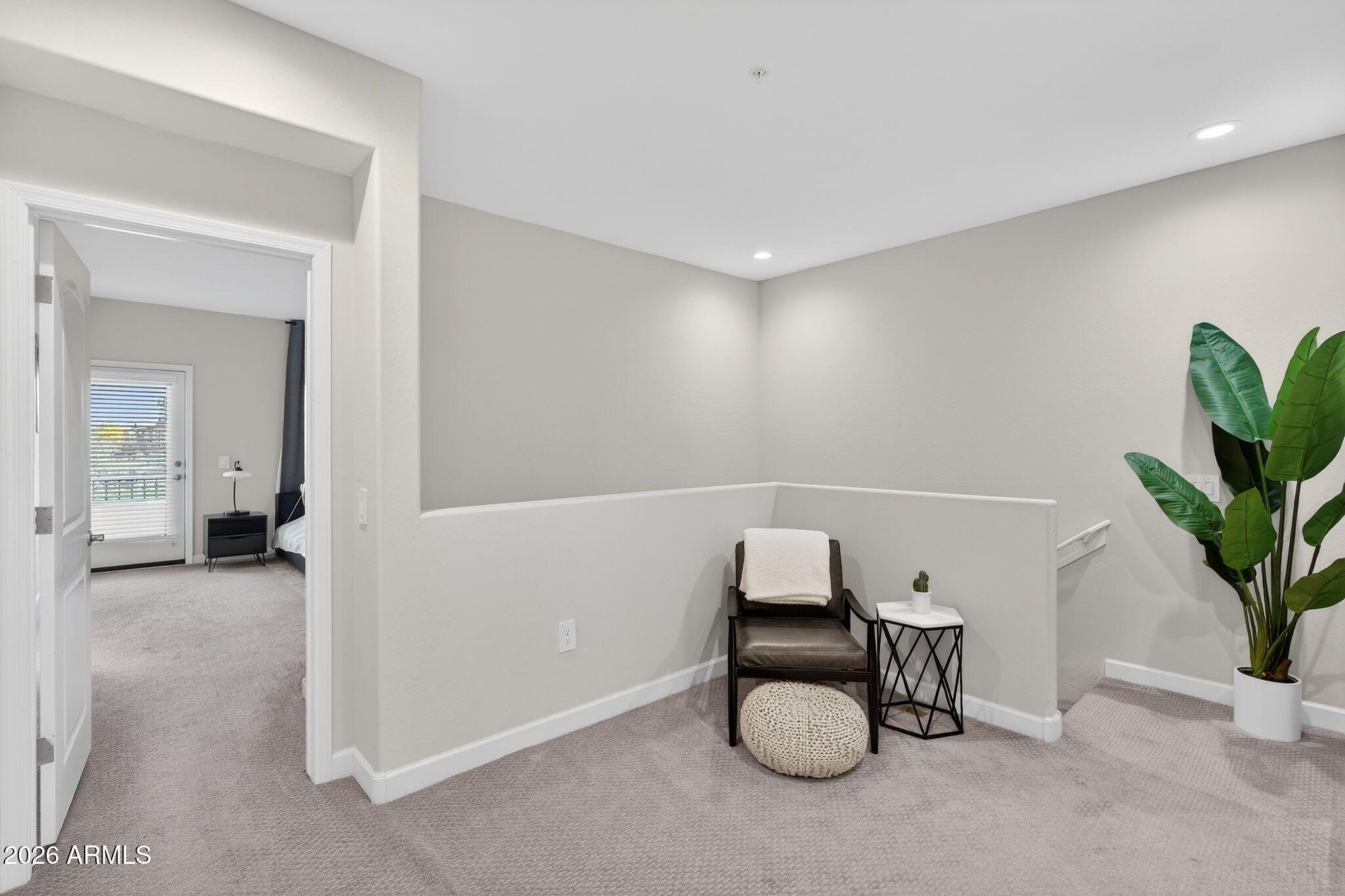 1255 N ARIZONA Avenue 1354