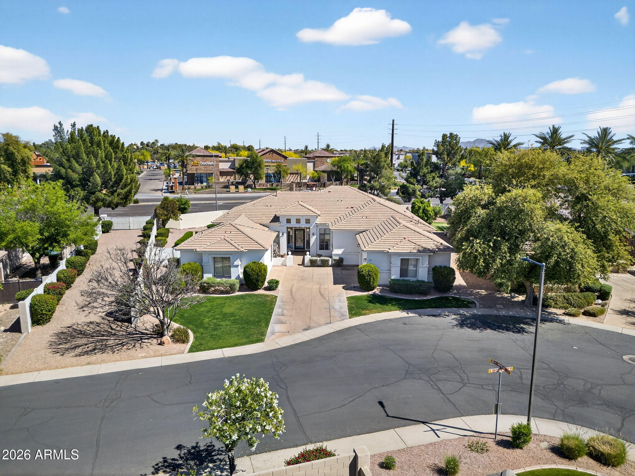 1961 S SANTA ANNA Drive