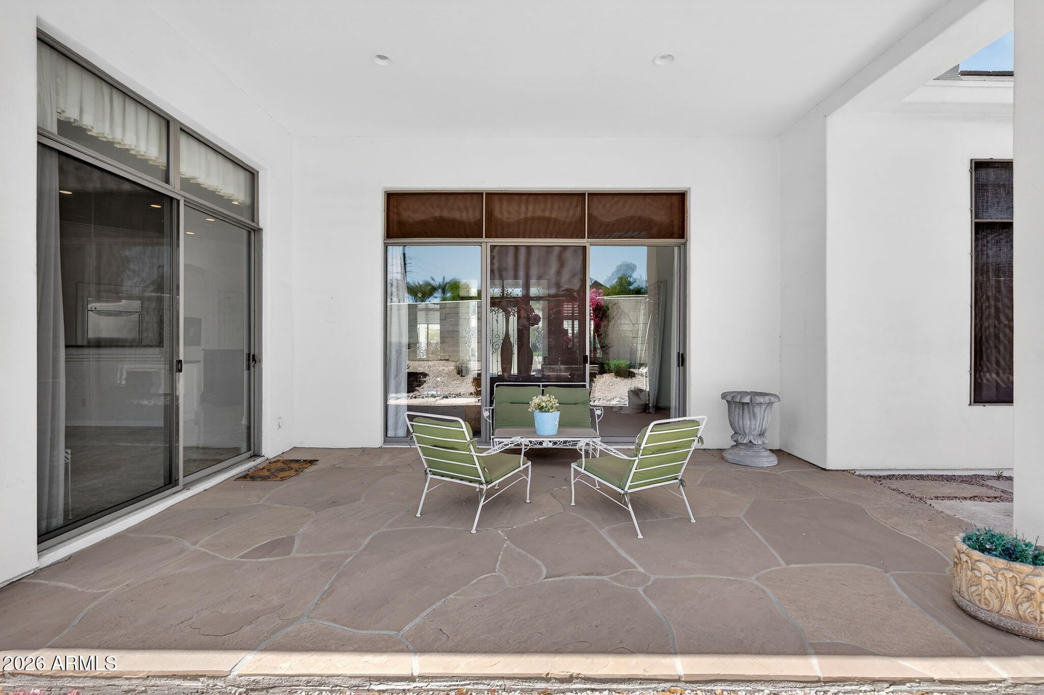 1961 S SANTA ANNA Drive