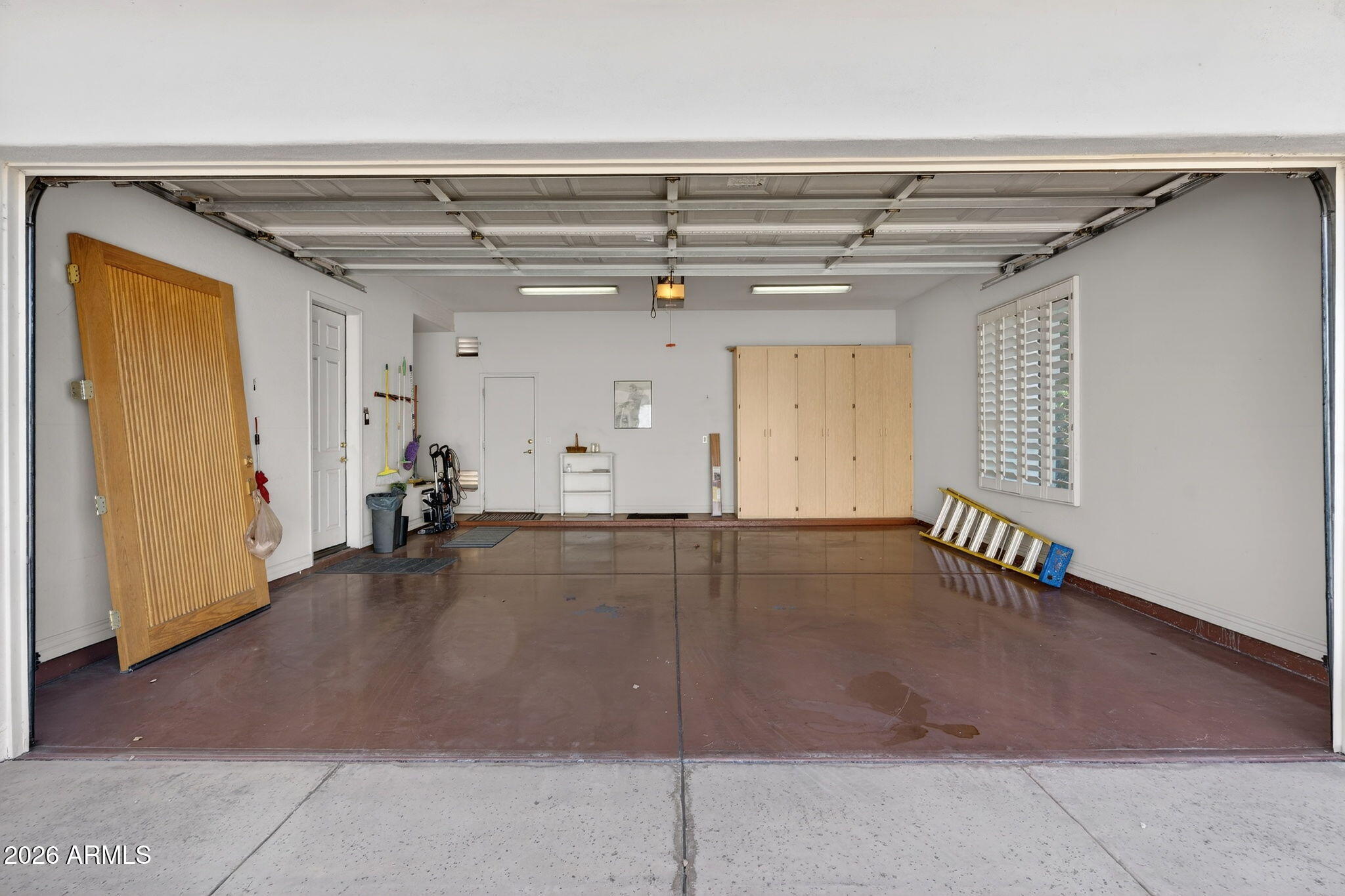 1961 S SANTA ANNA Drive