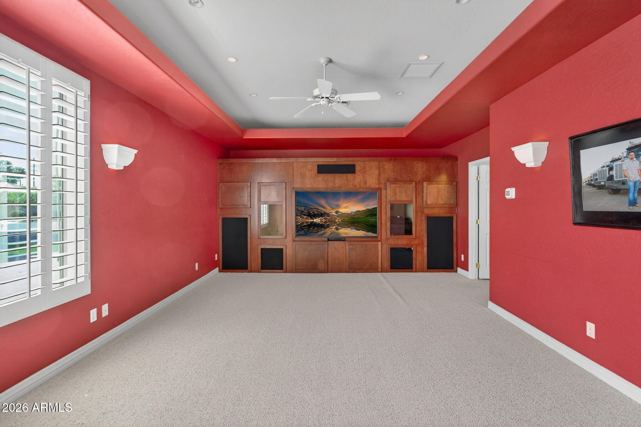 1961 S SANTA ANNA Drive