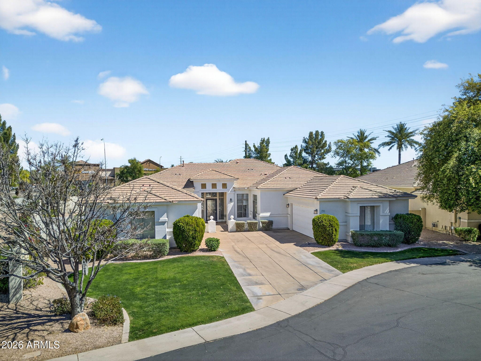 1961 S SANTA ANNA Drive