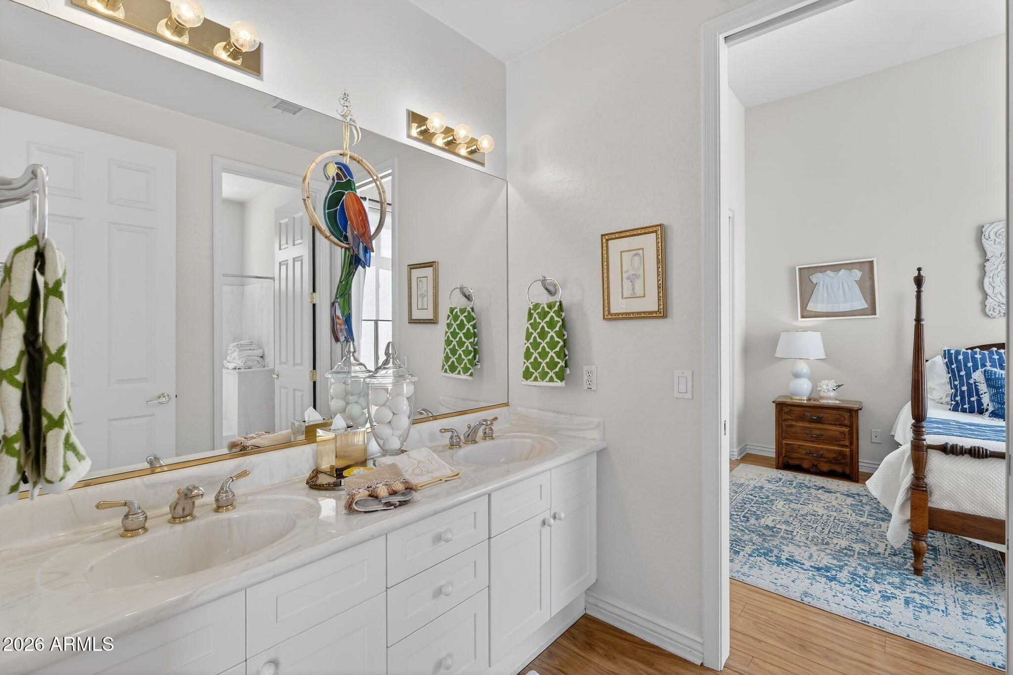 1961 S SANTA ANNA Drive