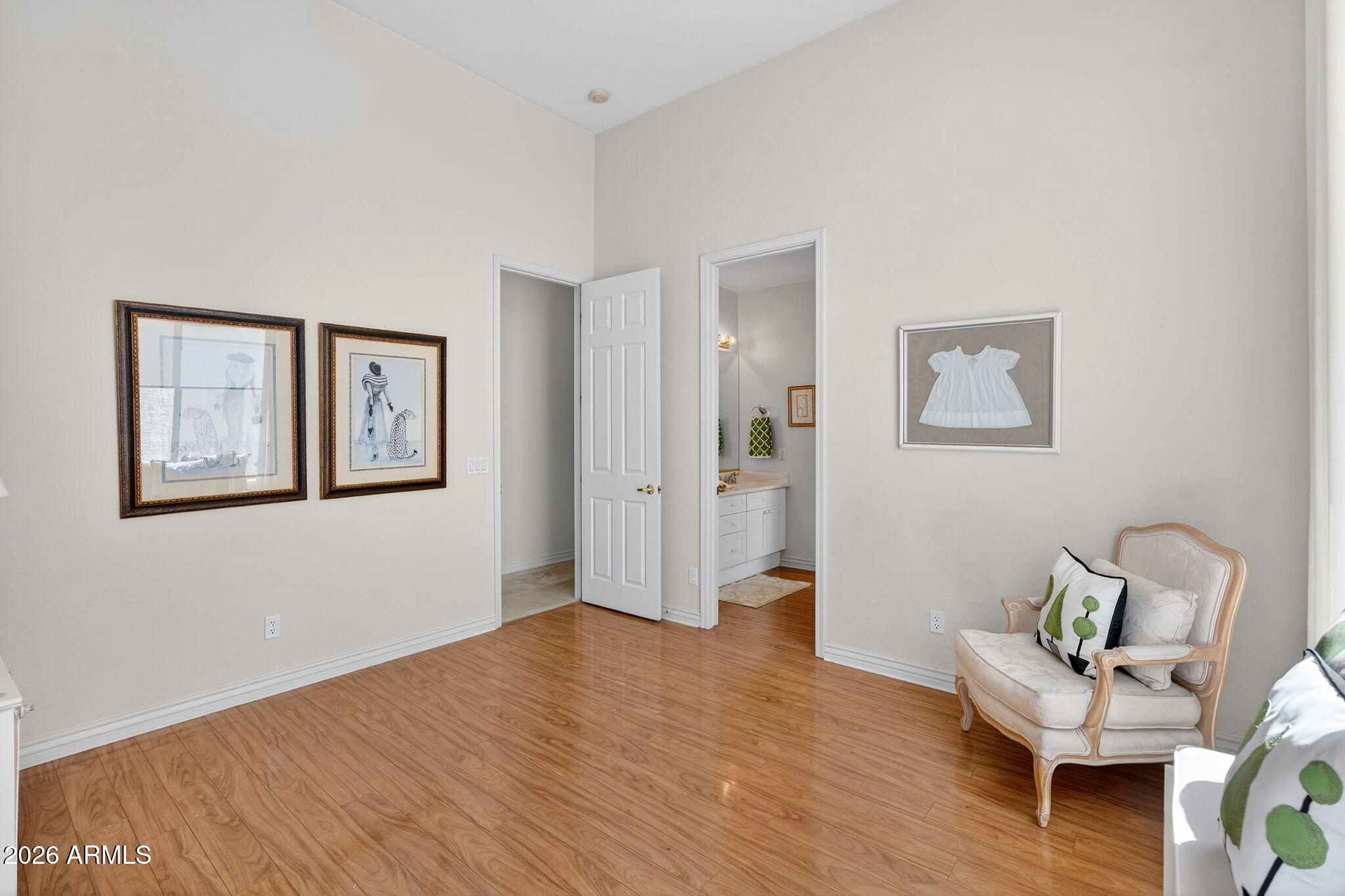 1961 S SANTA ANNA Drive