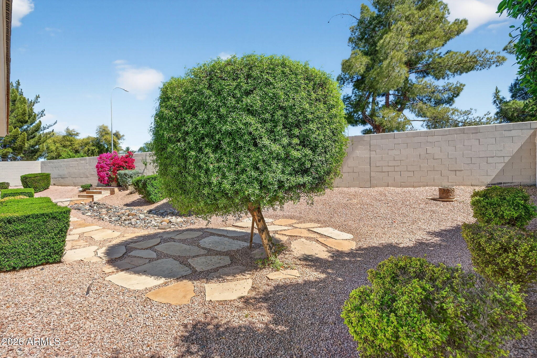 1961 S SANTA ANNA Drive