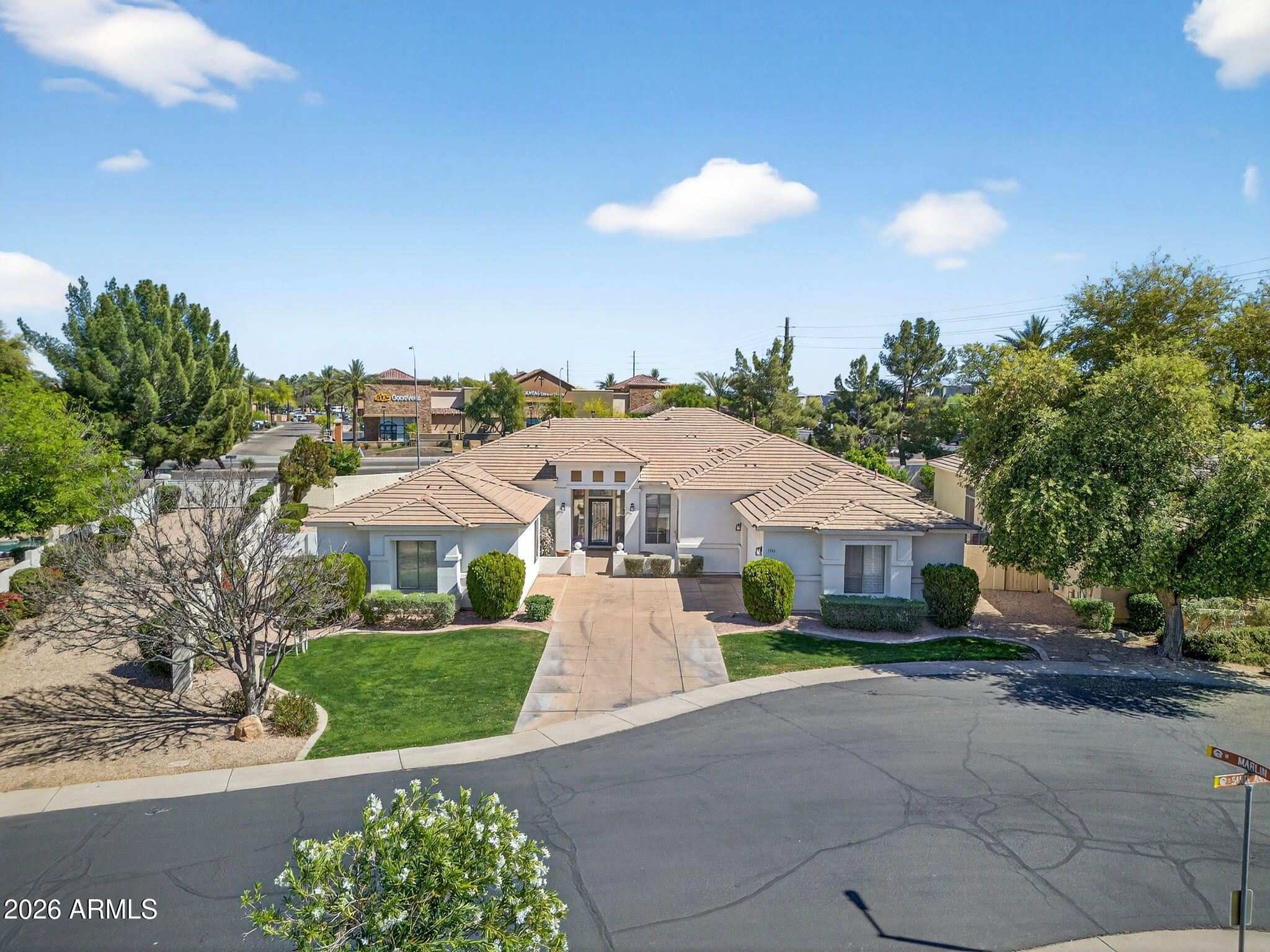 1961 S SANTA ANNA Drive