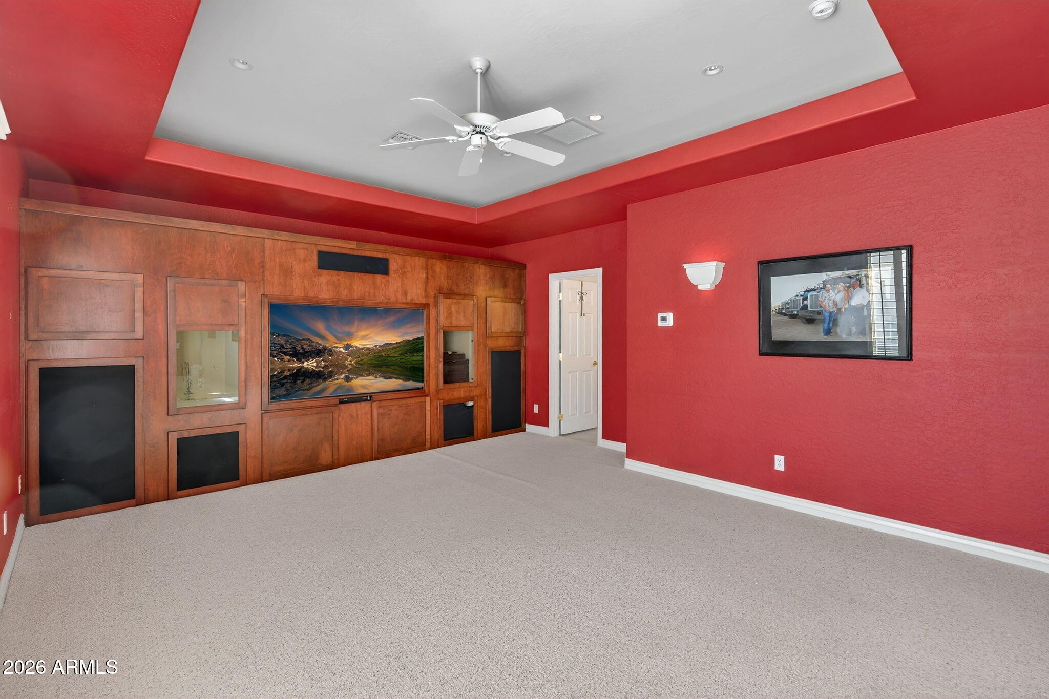 1961 S SANTA ANNA Drive