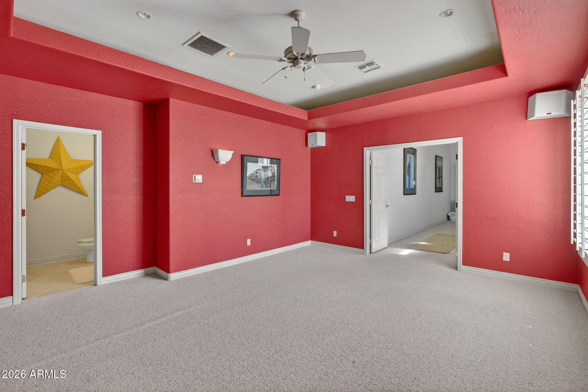 1961 S SANTA ANNA Drive