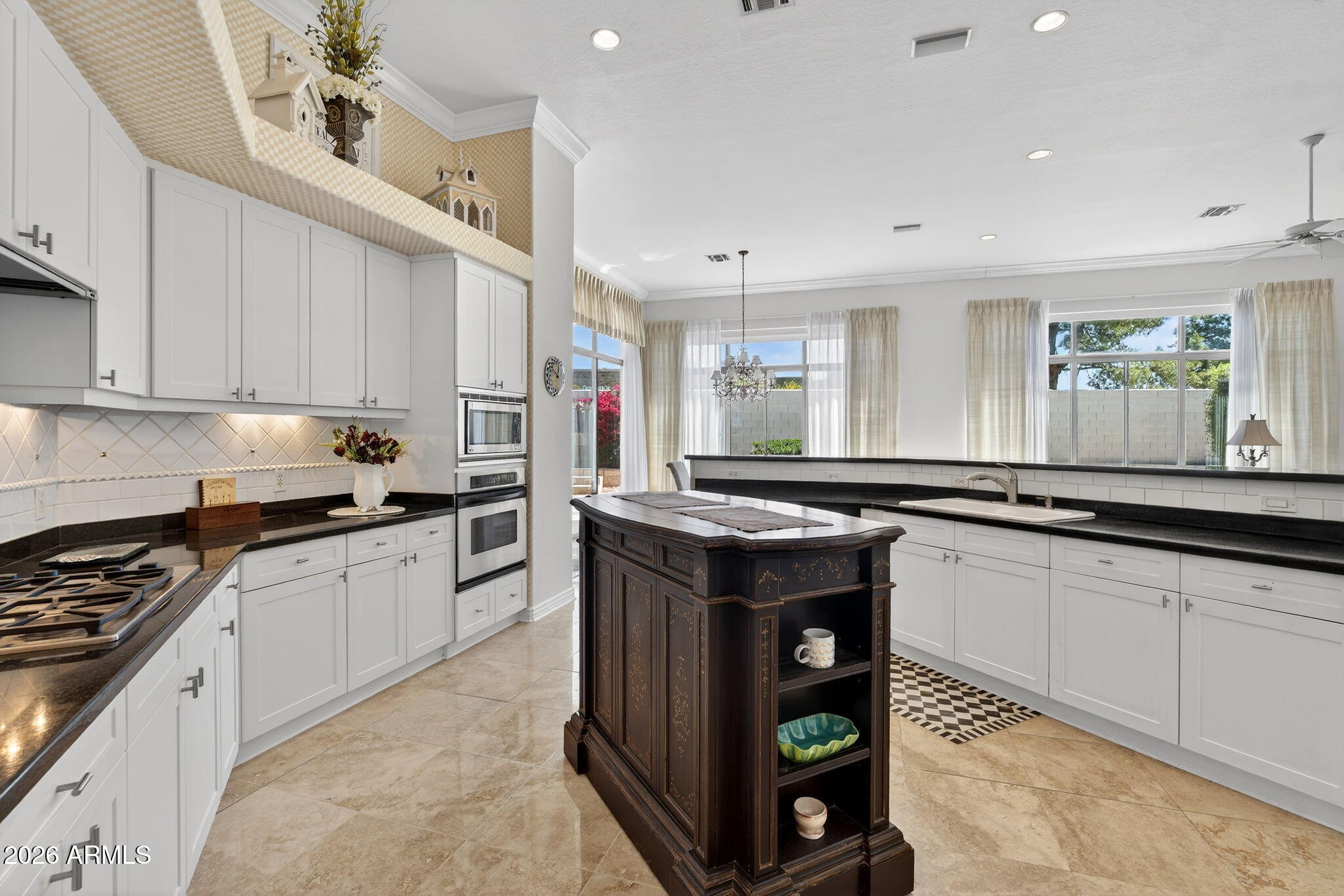 1961 S SANTA ANNA Drive