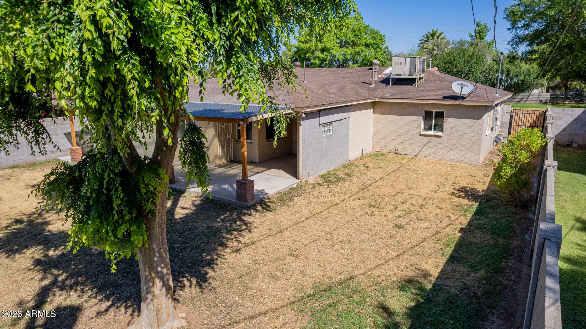 3907 E MULBERRY Drive