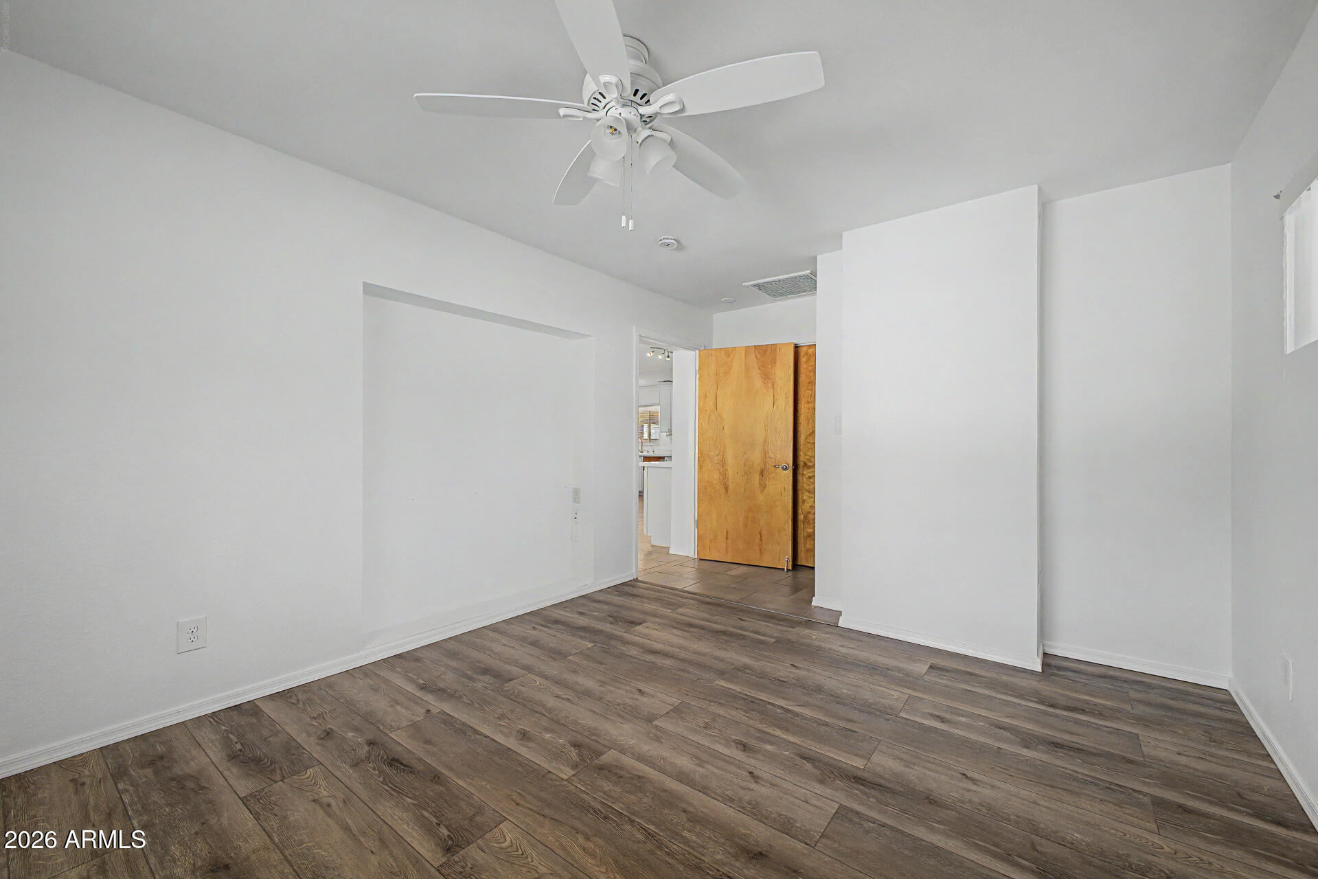 3907 E MULBERRY Drive