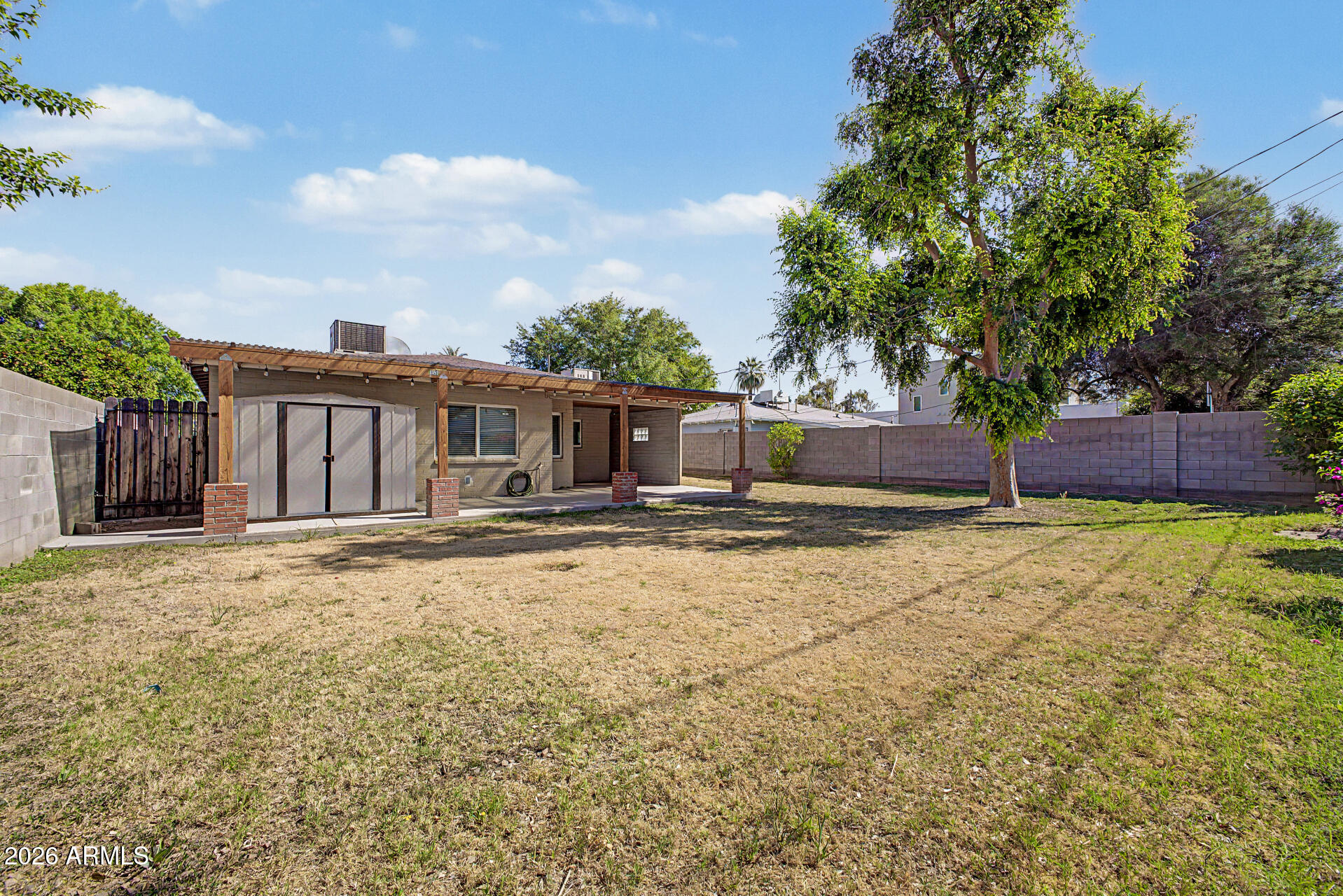 3907 E MULBERRY Drive