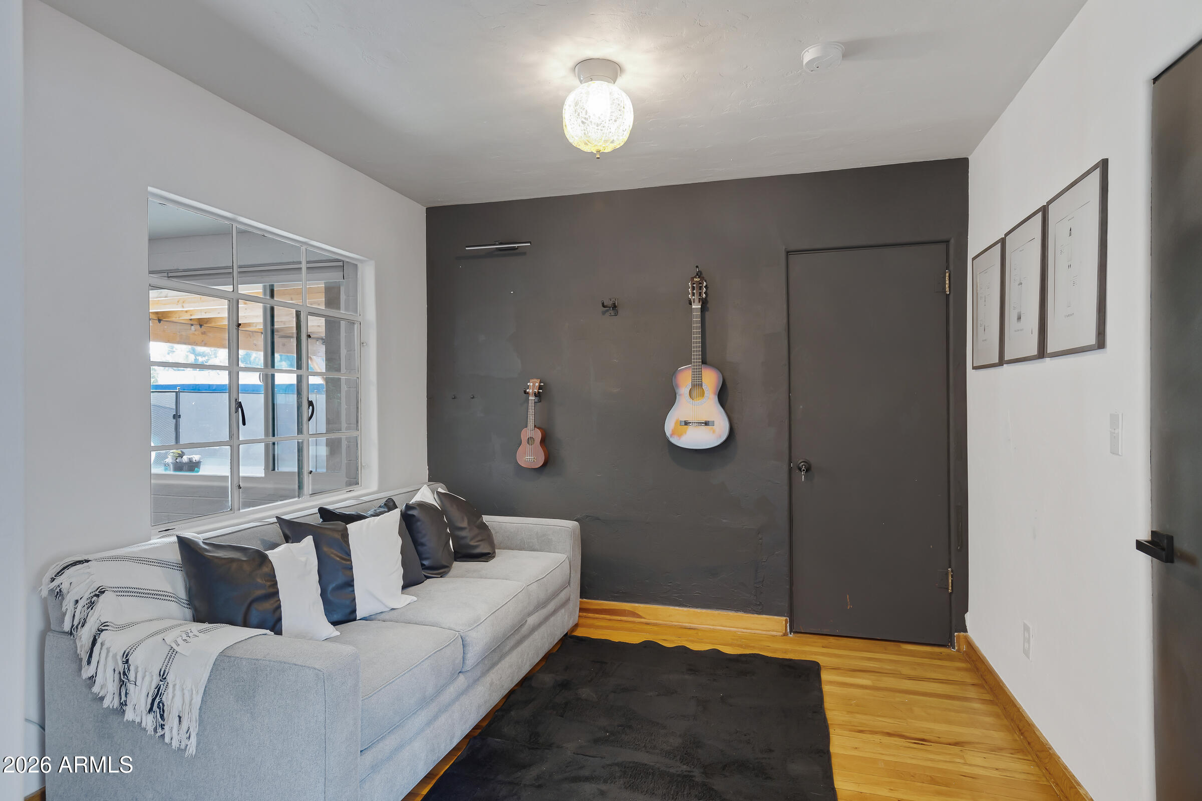 501 W TOLEDO Street