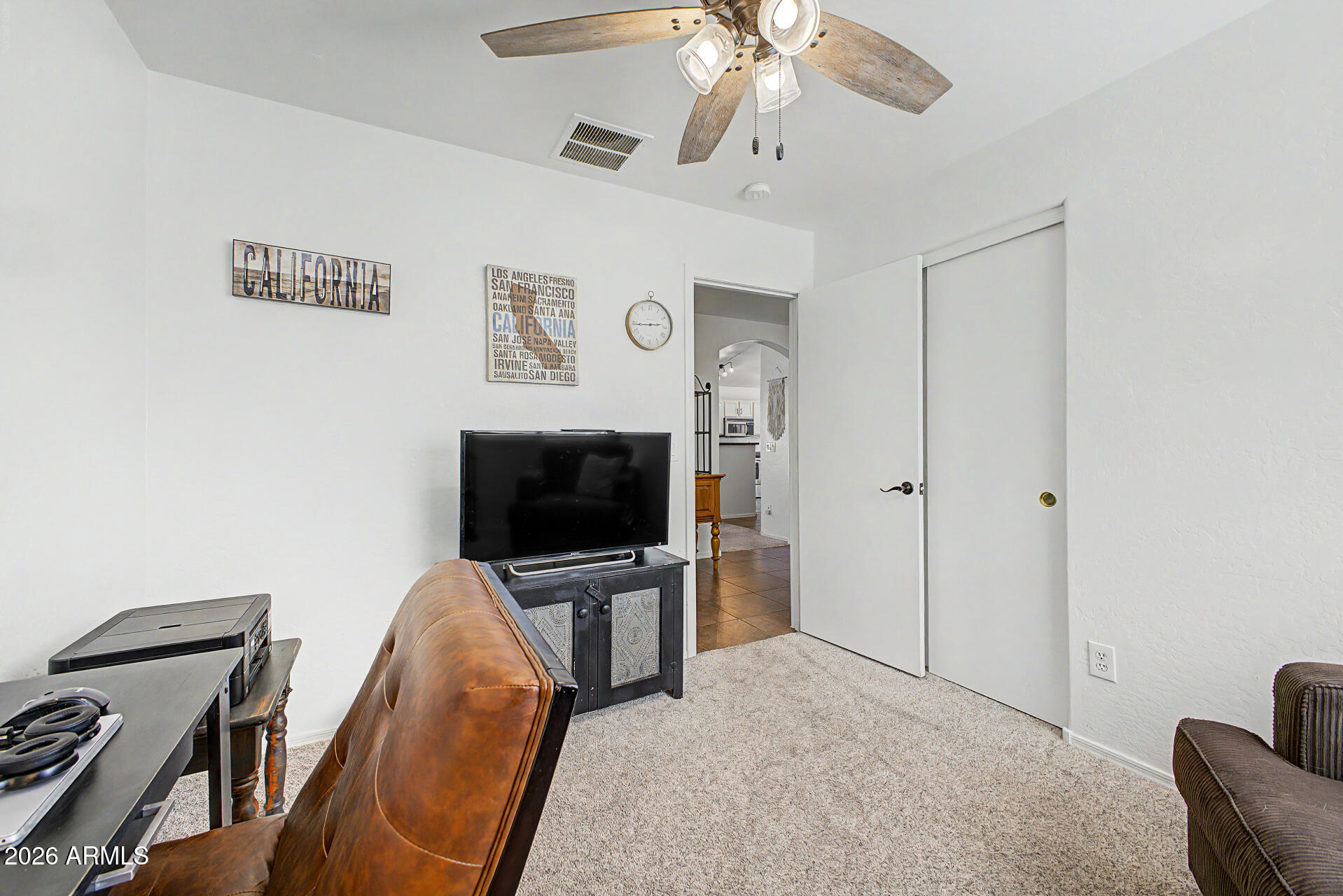 2768 W JASPER BUTTE Drive