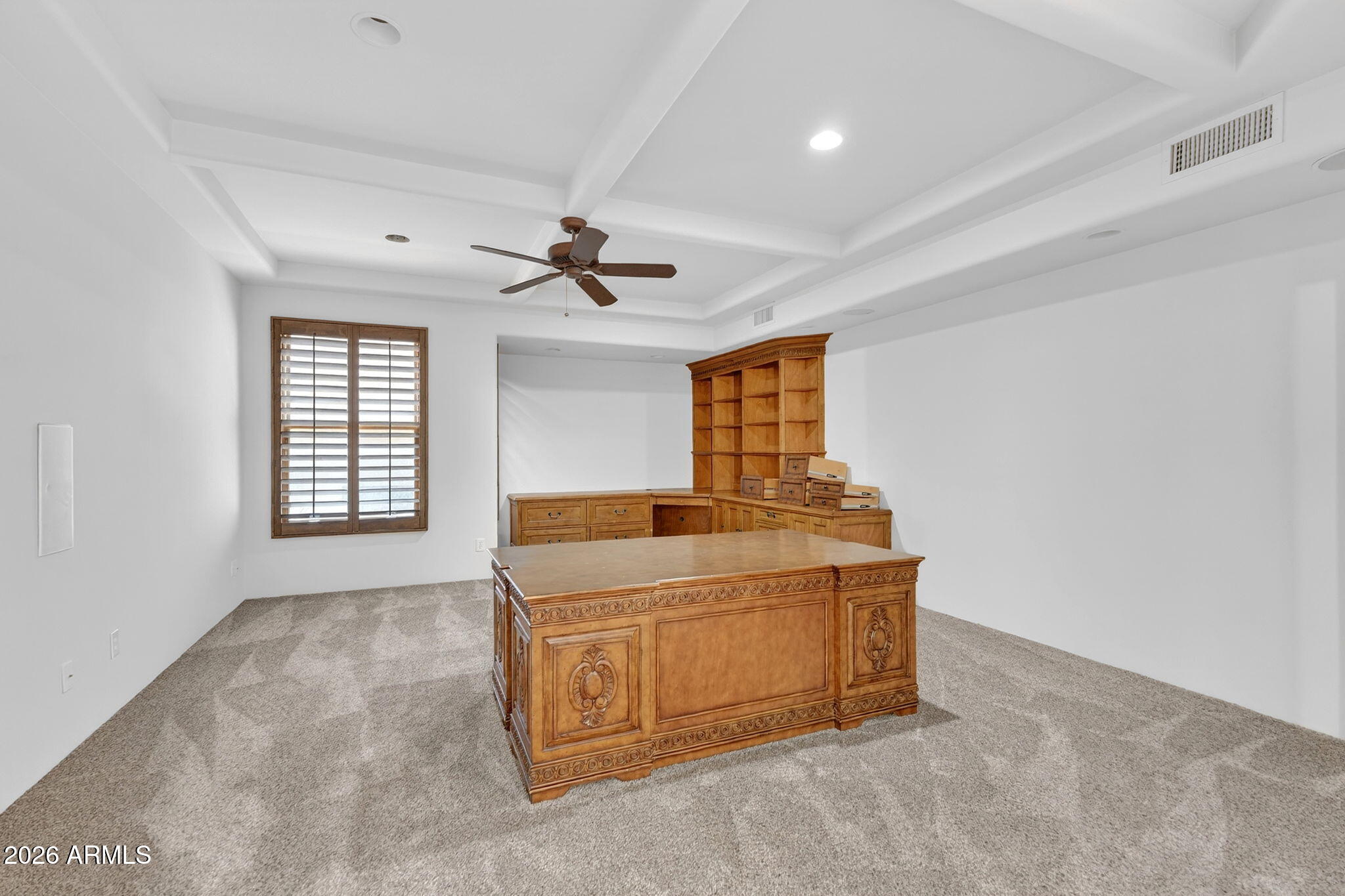 1611 E DESERT WILLOW Drive
