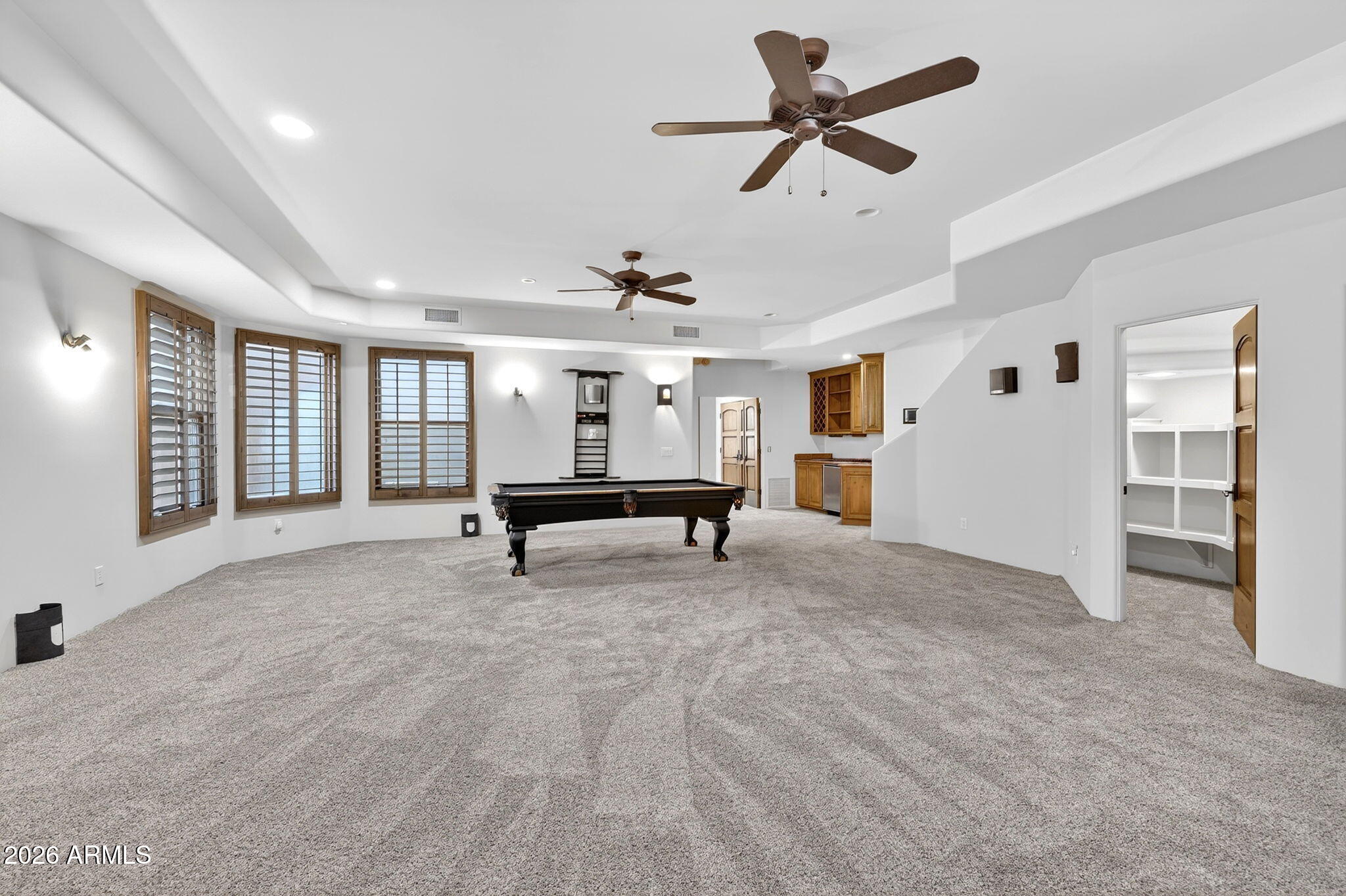 1611 E DESERT WILLOW Drive