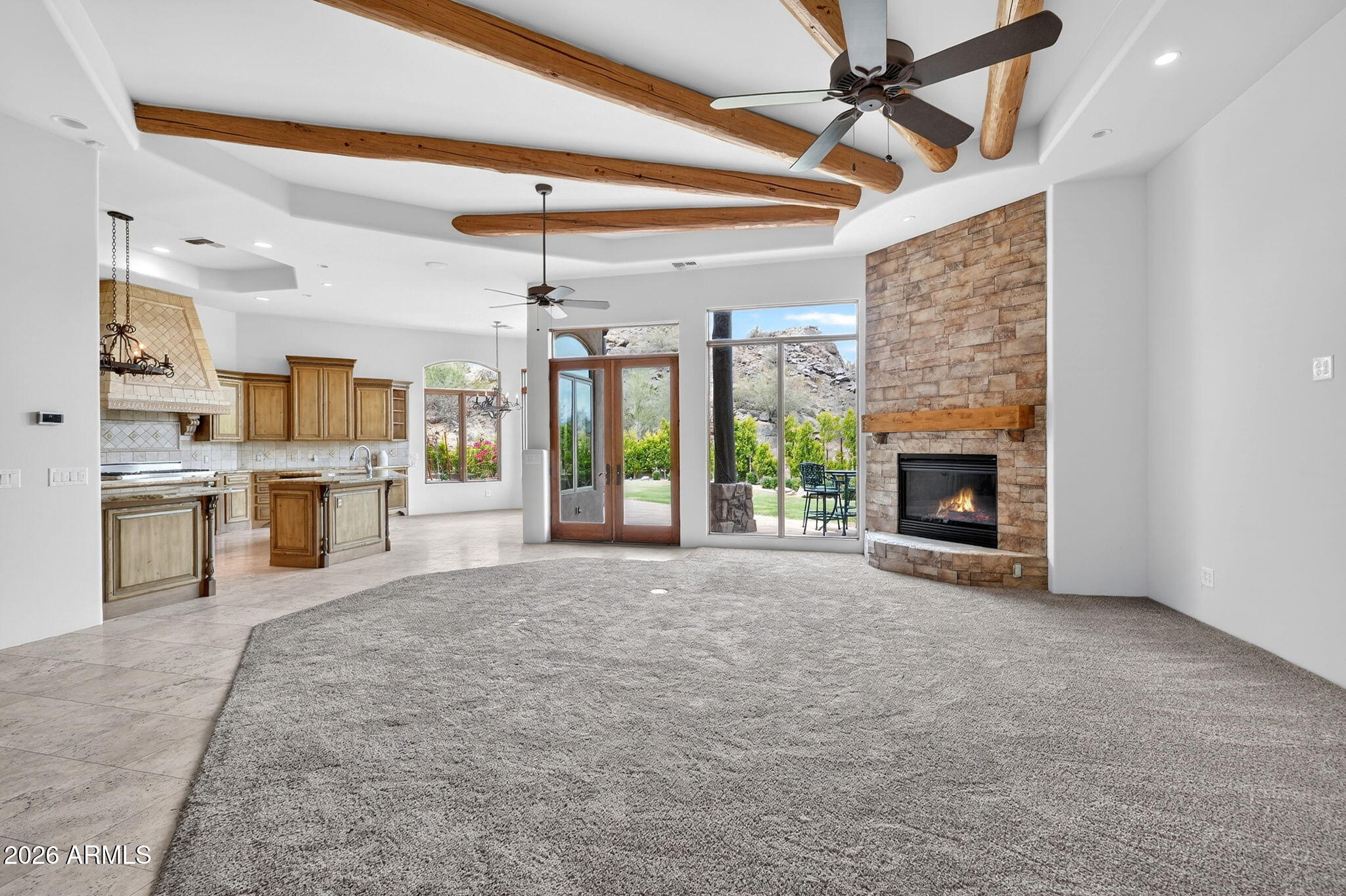 1611 E DESERT WILLOW Drive