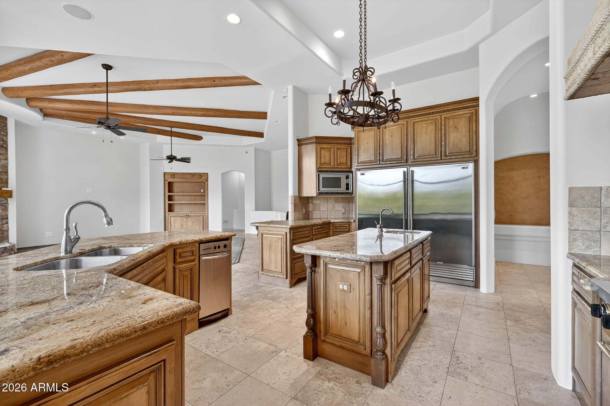 1611 E DESERT WILLOW Drive