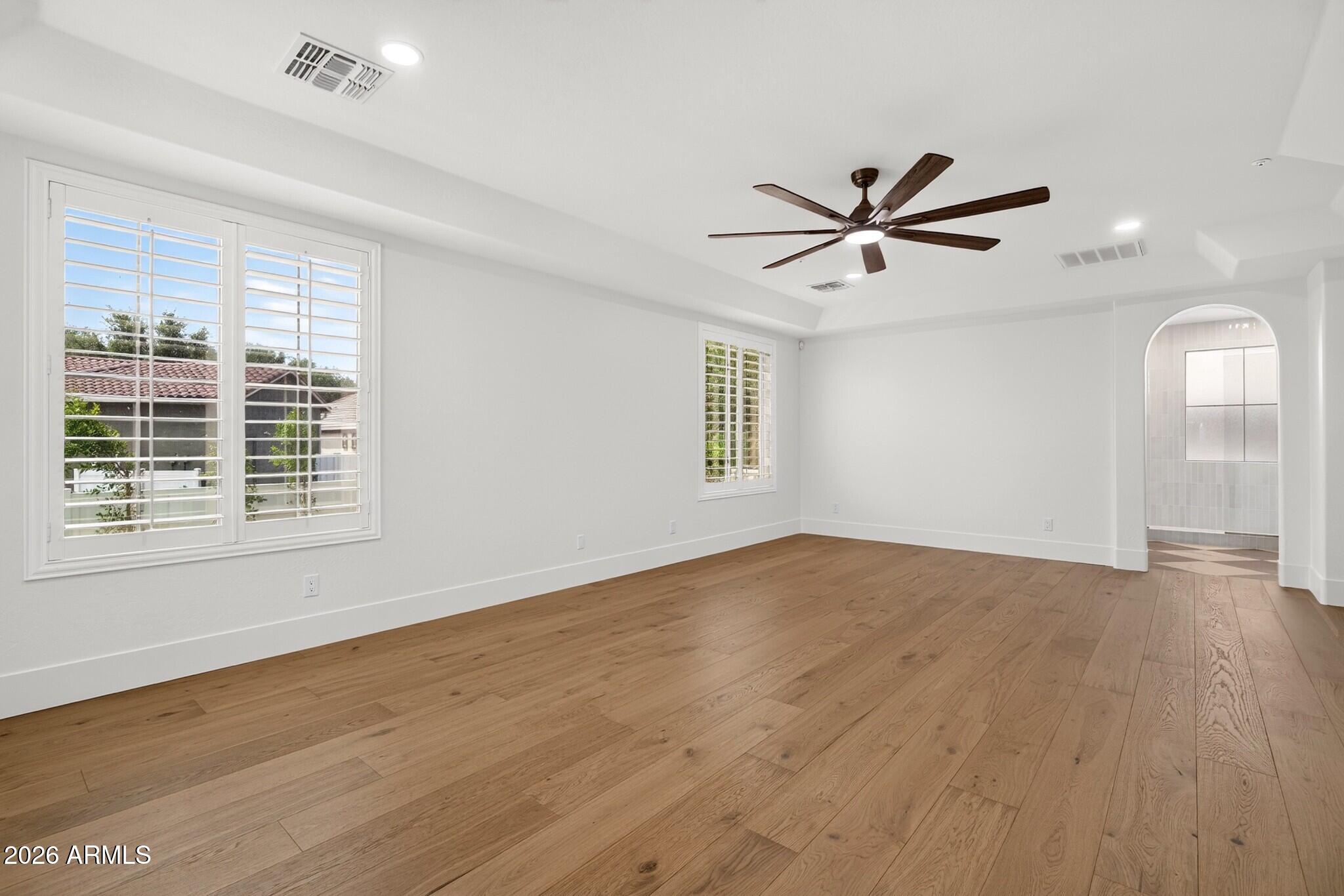 3041 E CAMELLIA Drive