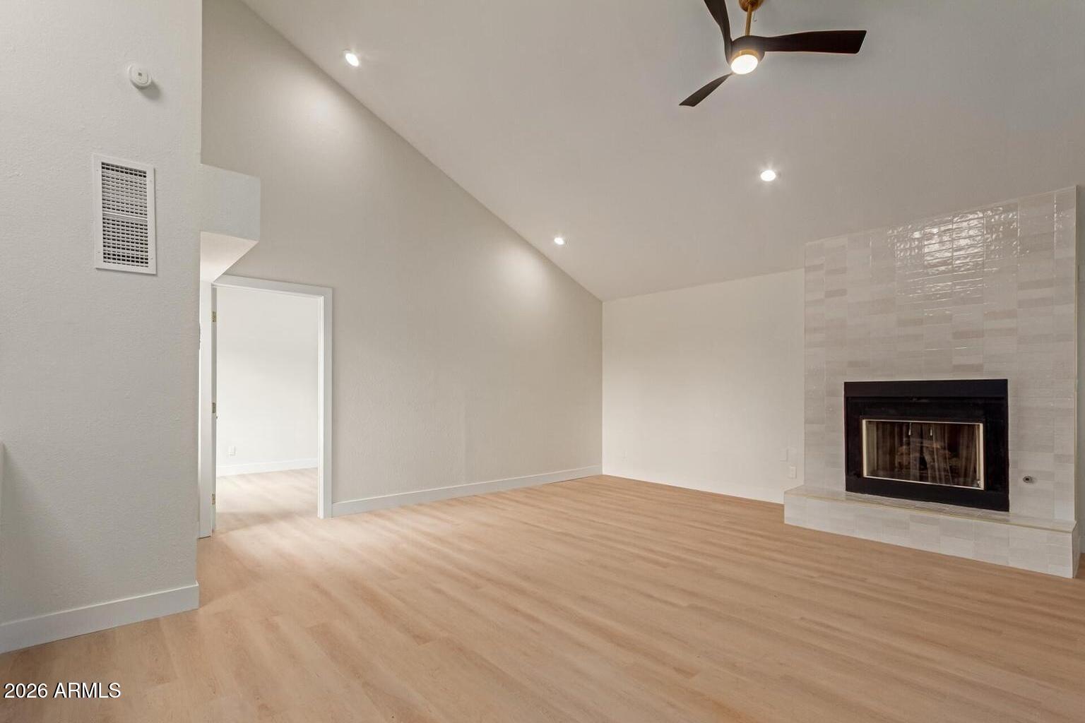 5513 N 5TH Drive