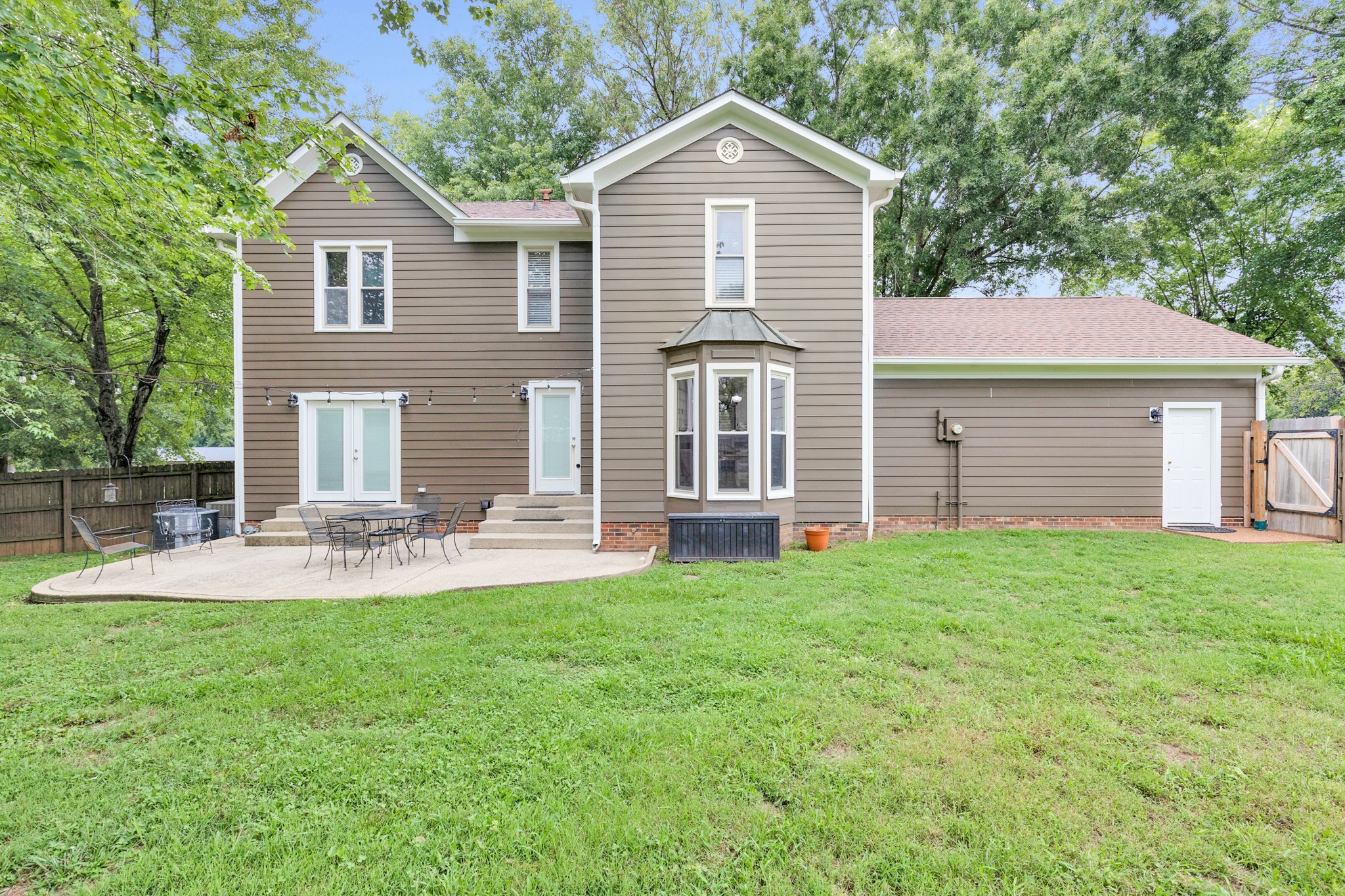 4011 Shenandoah Dr