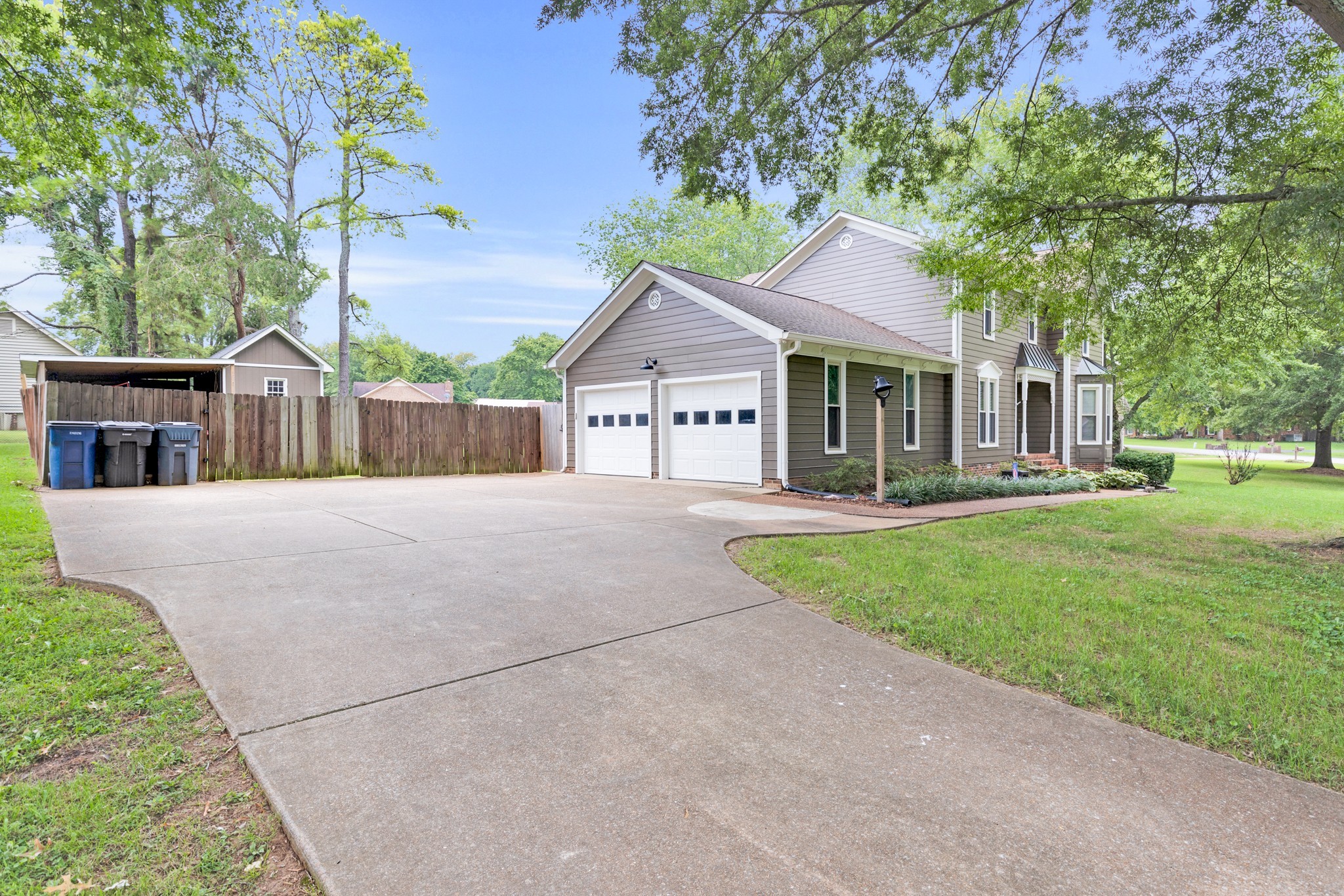 4011 Shenandoah Dr