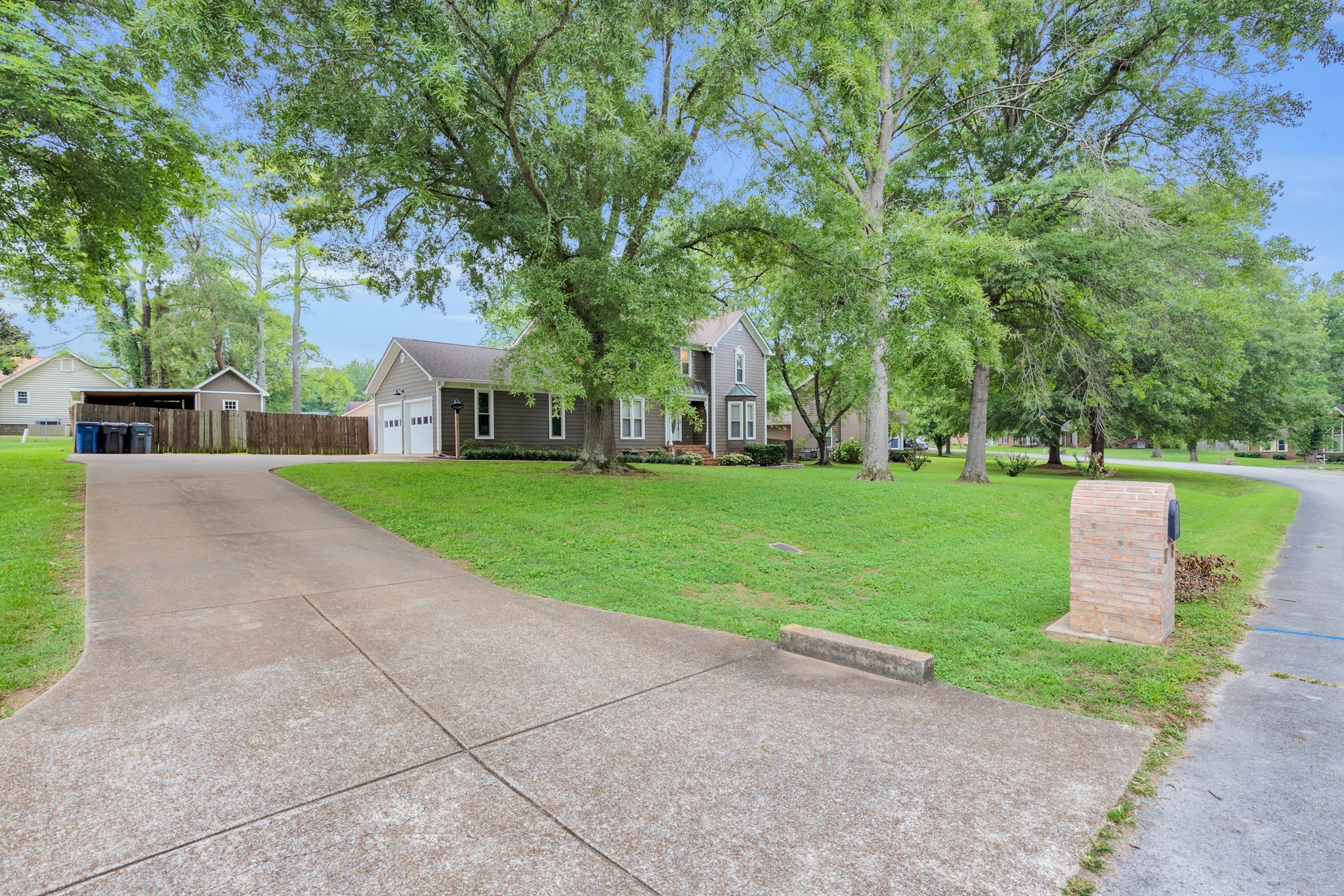 4011 Shenandoah Dr
