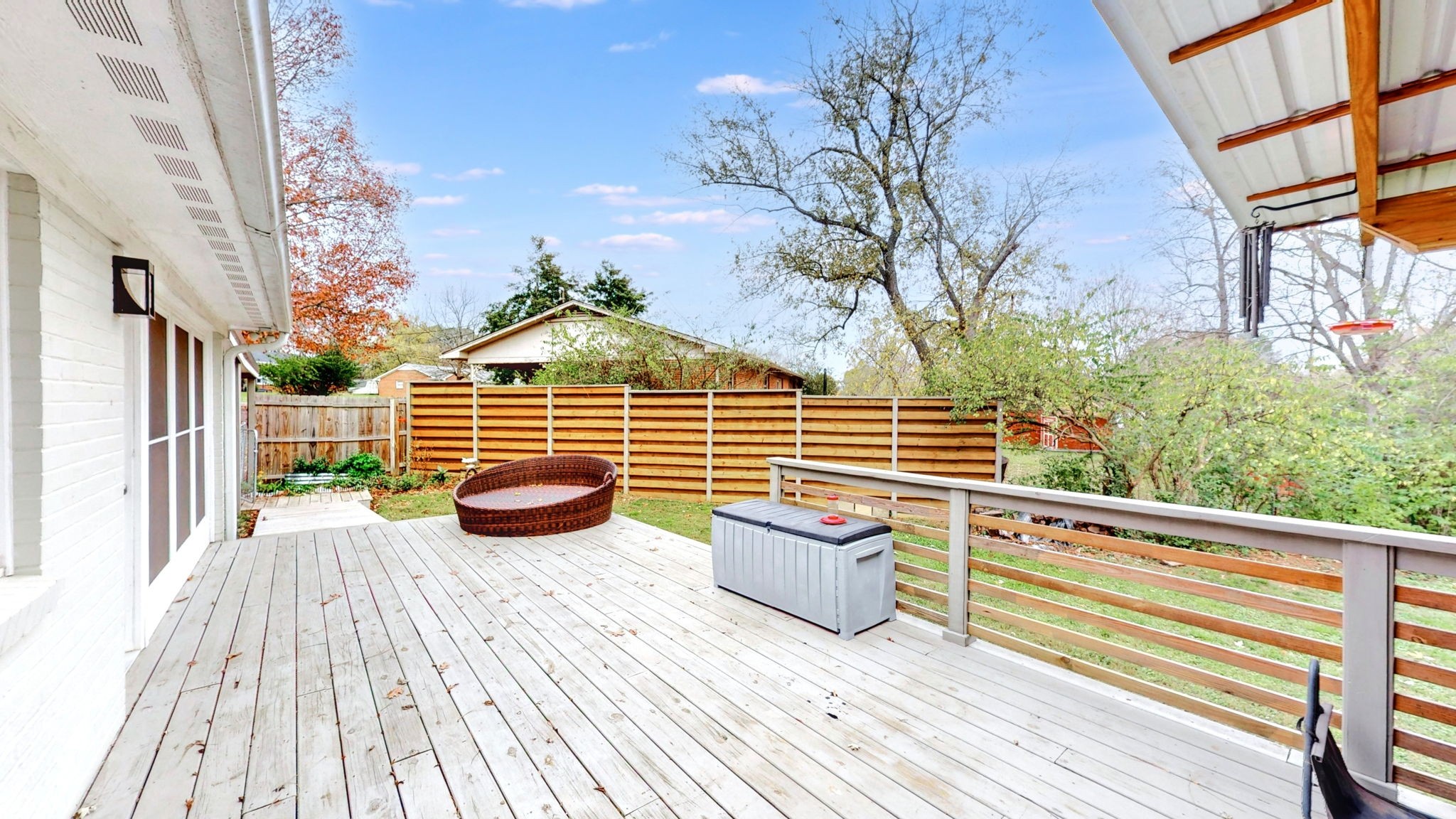 709 Scenic Dr