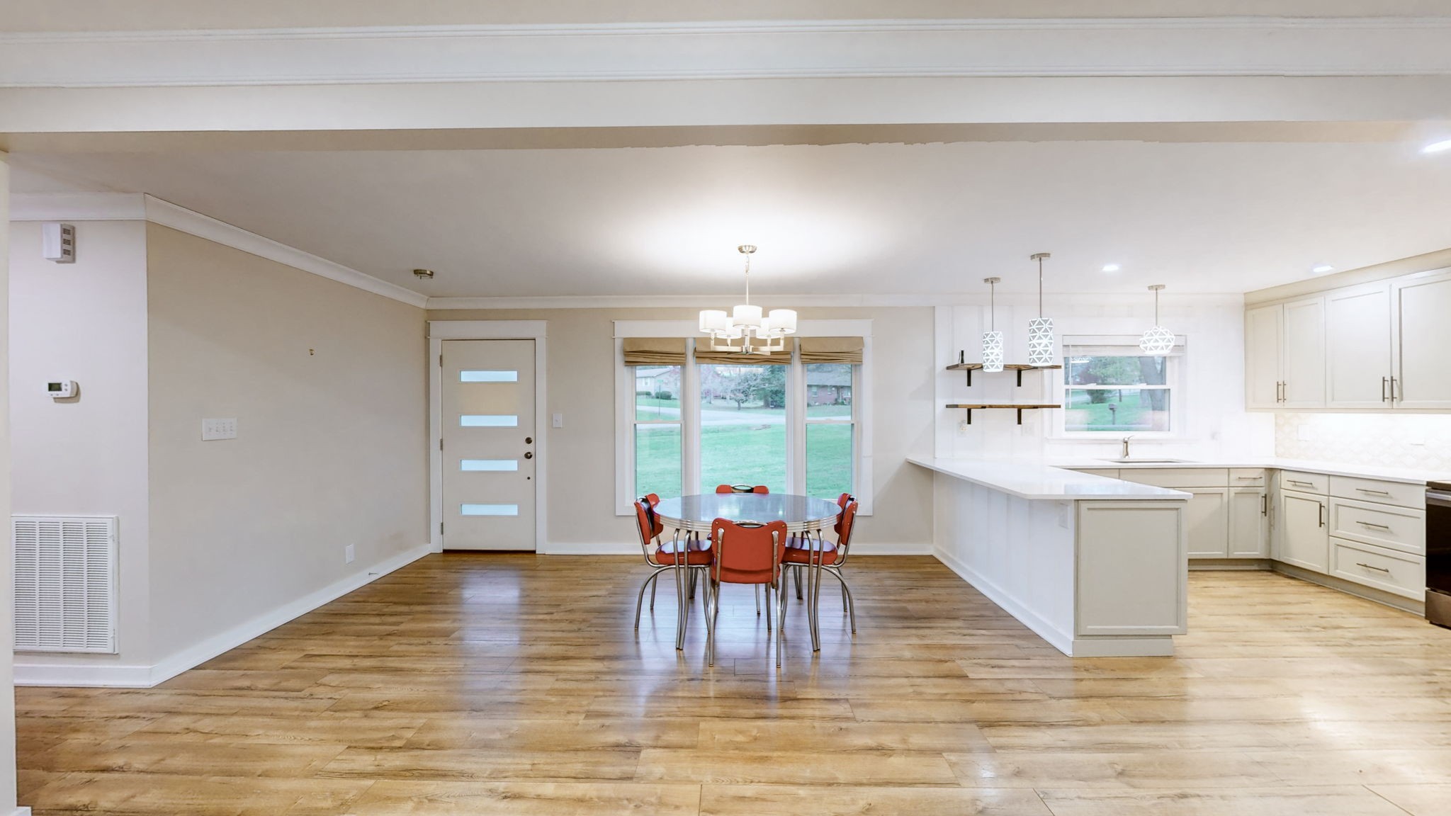 709 Scenic Dr