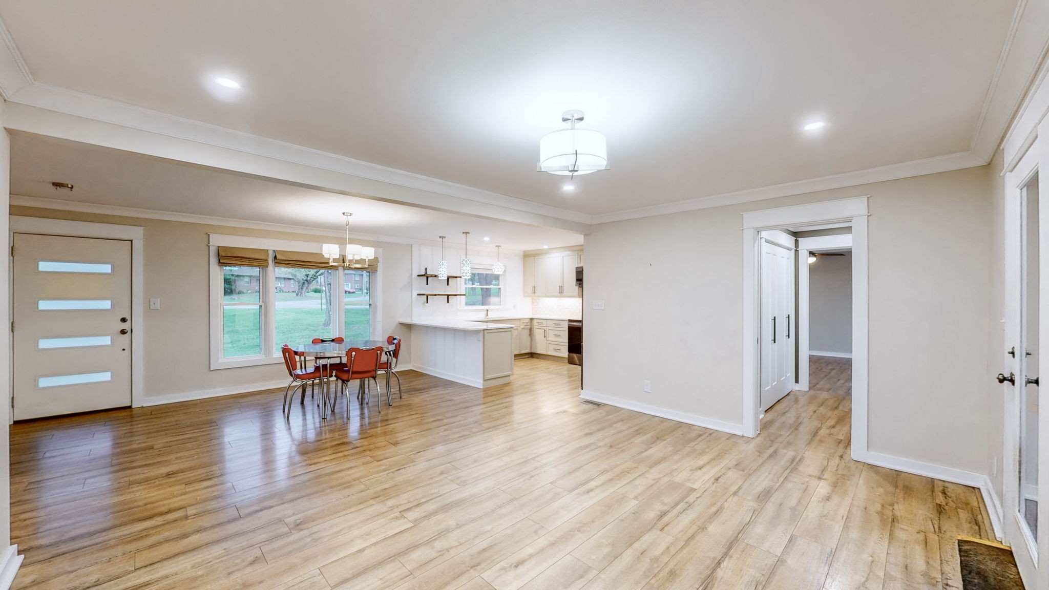 709 Scenic Dr