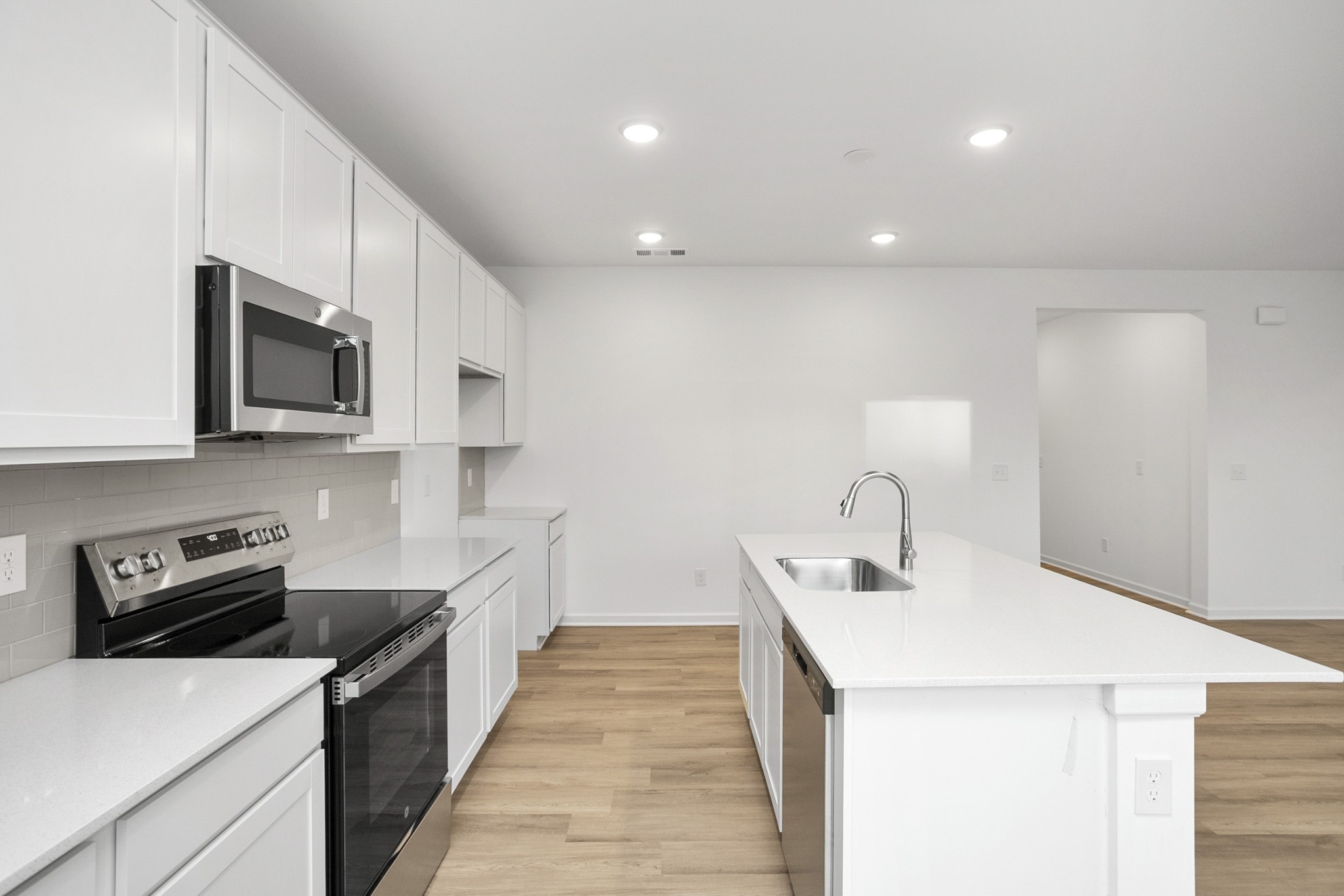2987 Windstone Trail