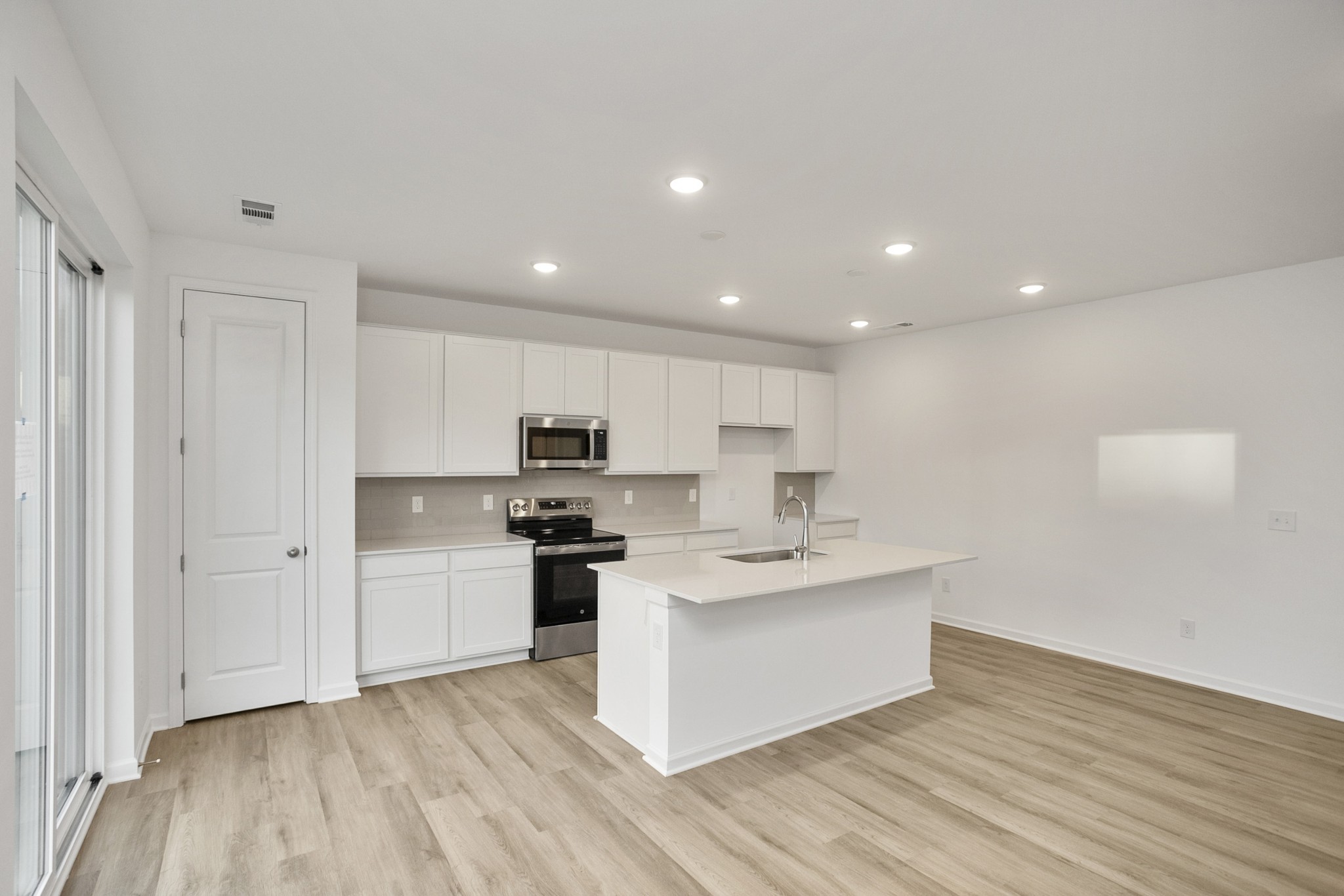 2987 Windstone Trail