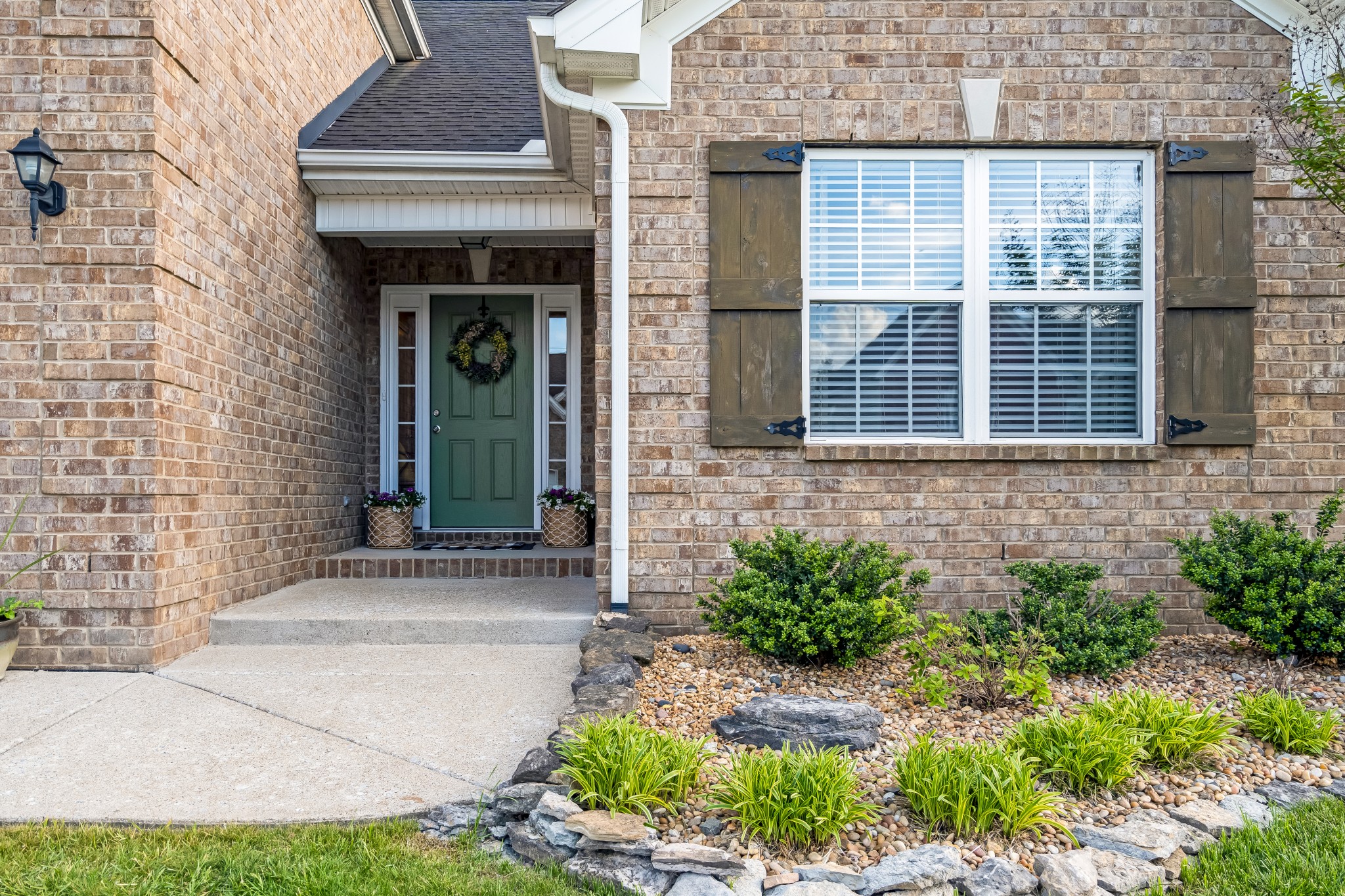 4041 Locerbie Cir