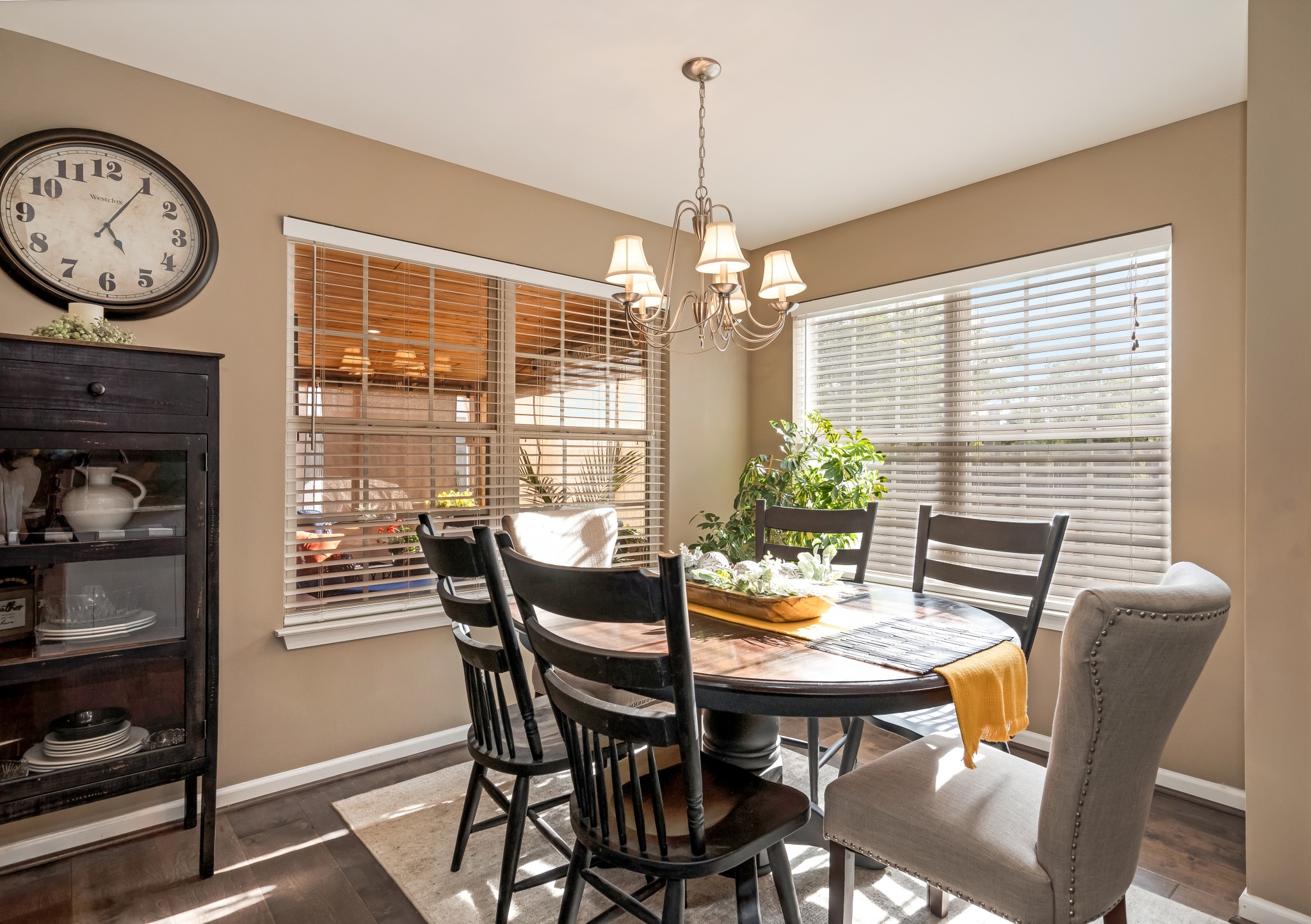 4041 Locerbie Cir