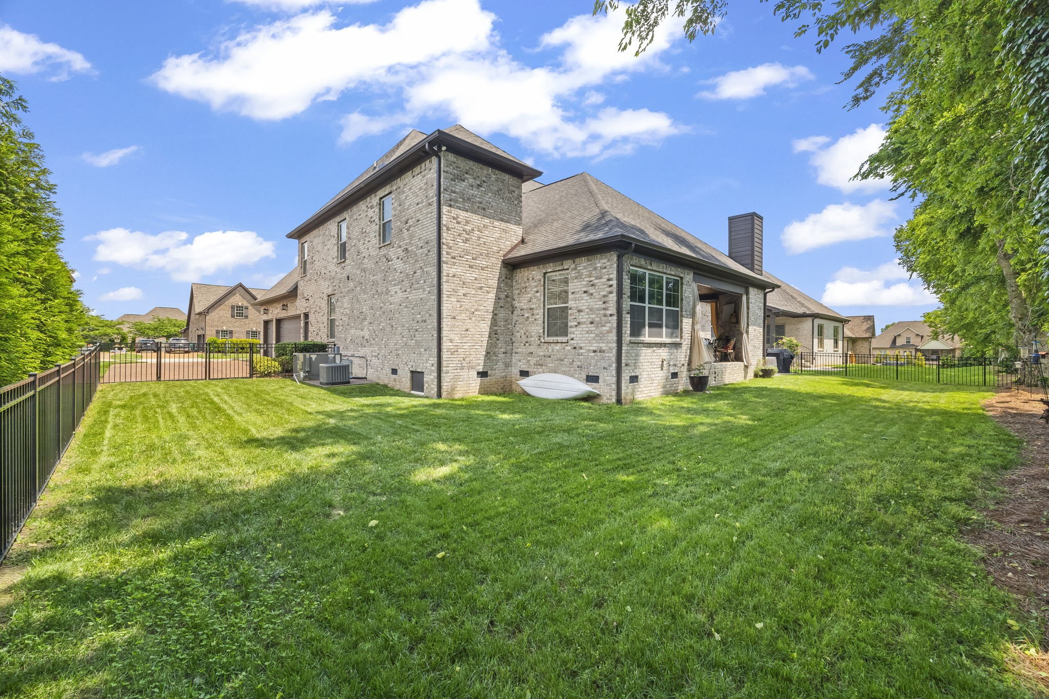 2979 Stewart Campbell Pt