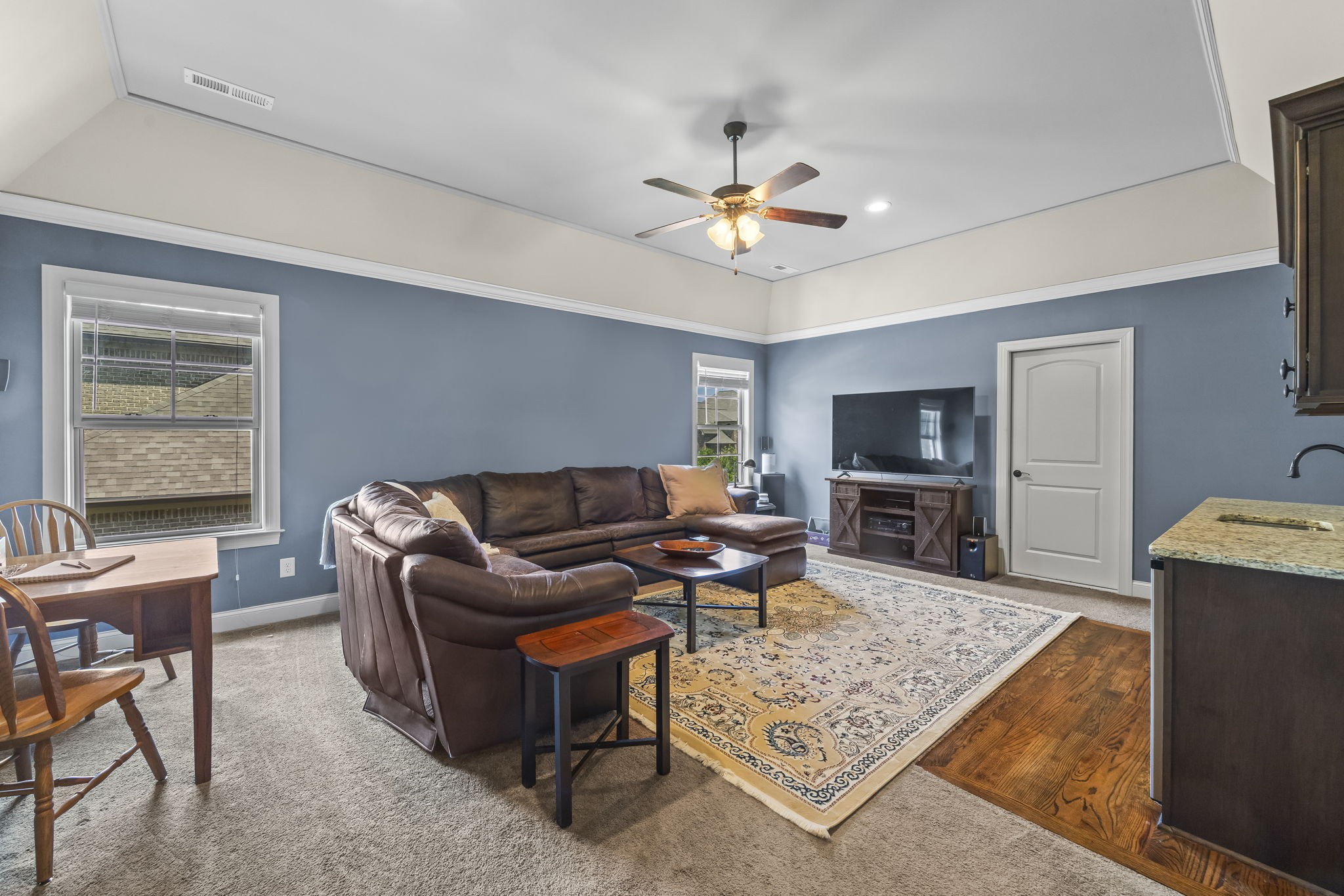 2979 Stewart Campbell Pt