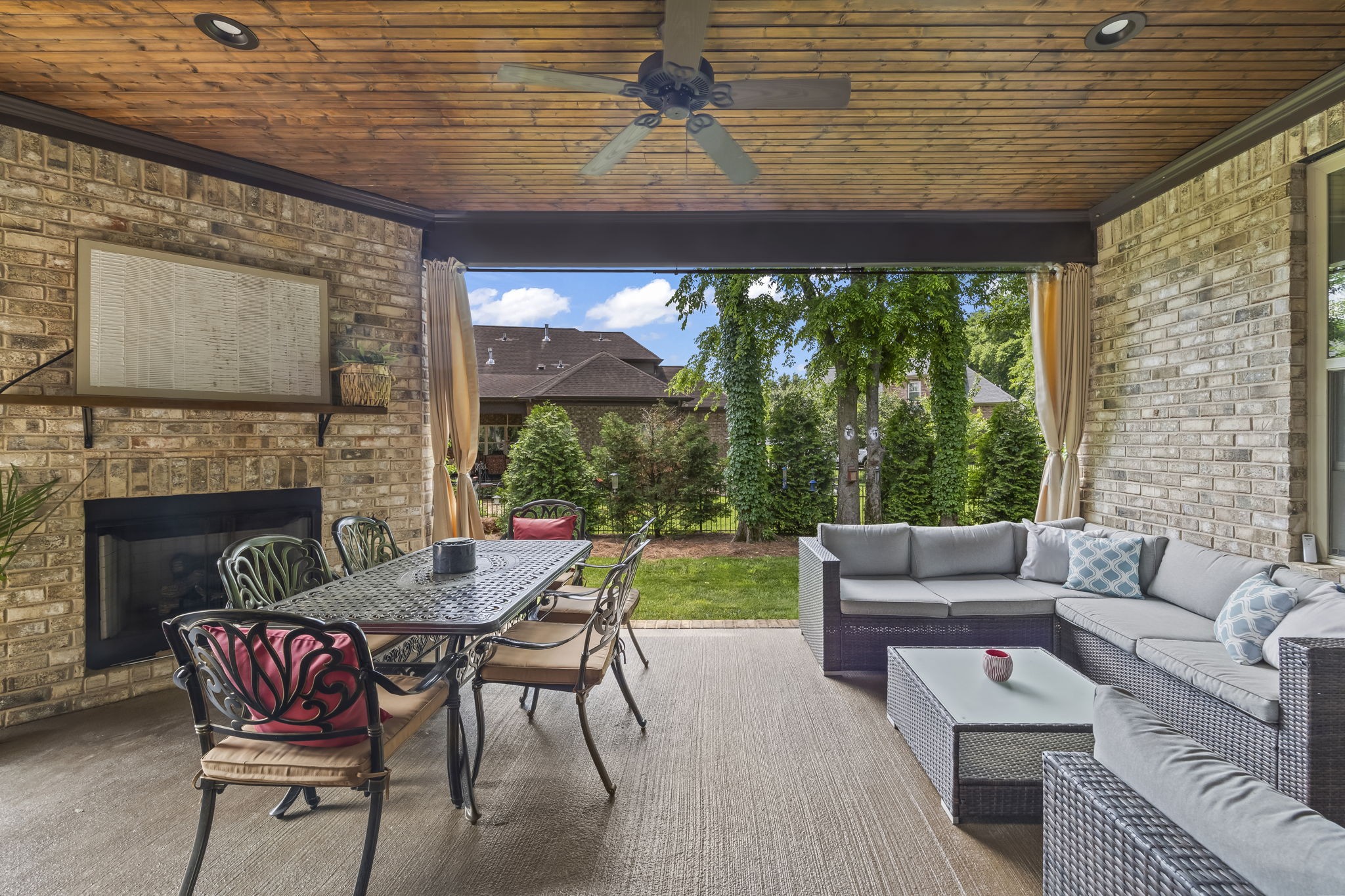 2979 Stewart Campbell Pt