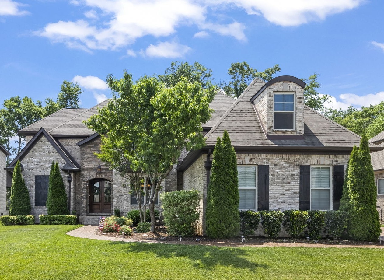 2979 Stewart Campbell Pt