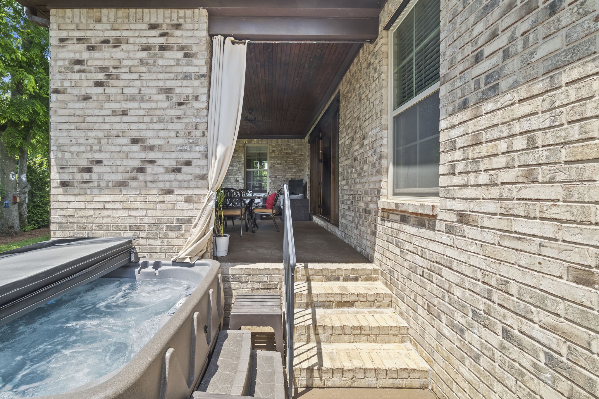 2979 Stewart Campbell Pt