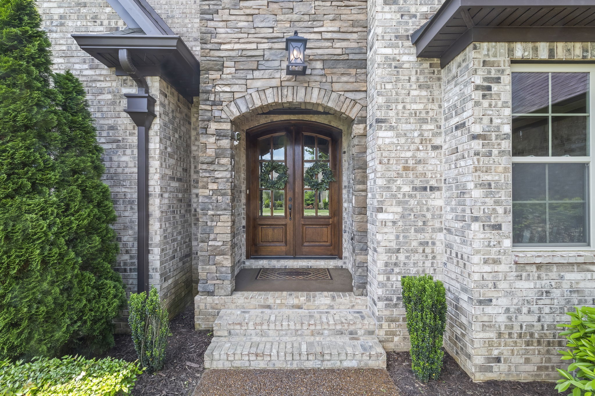 2979 Stewart Campbell Pt