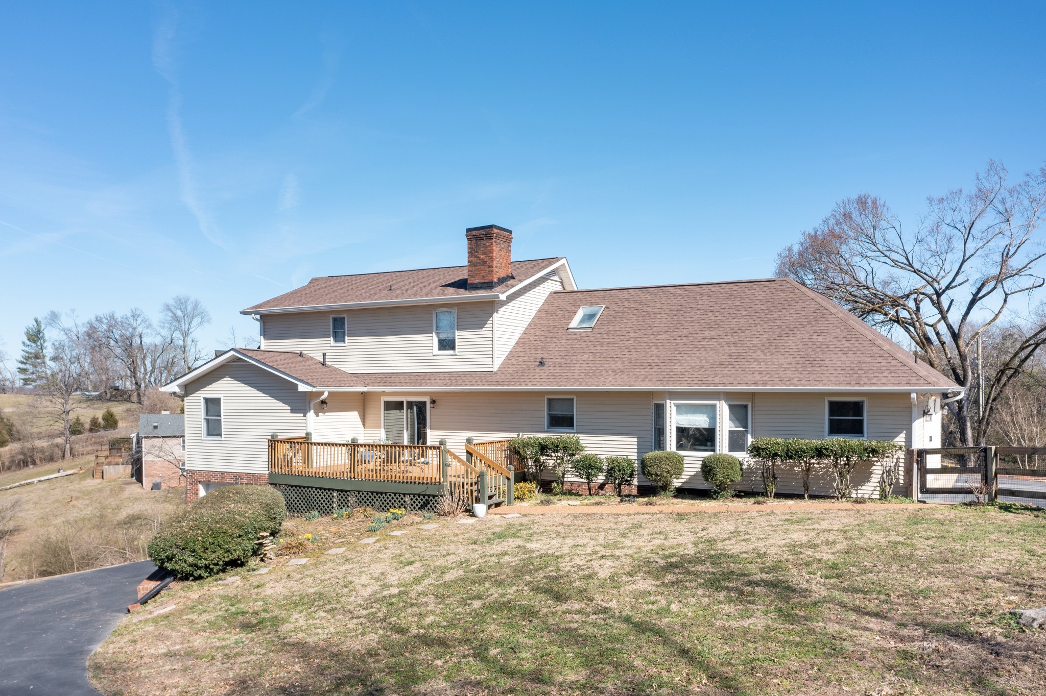 844 Hickory Ridge Trl