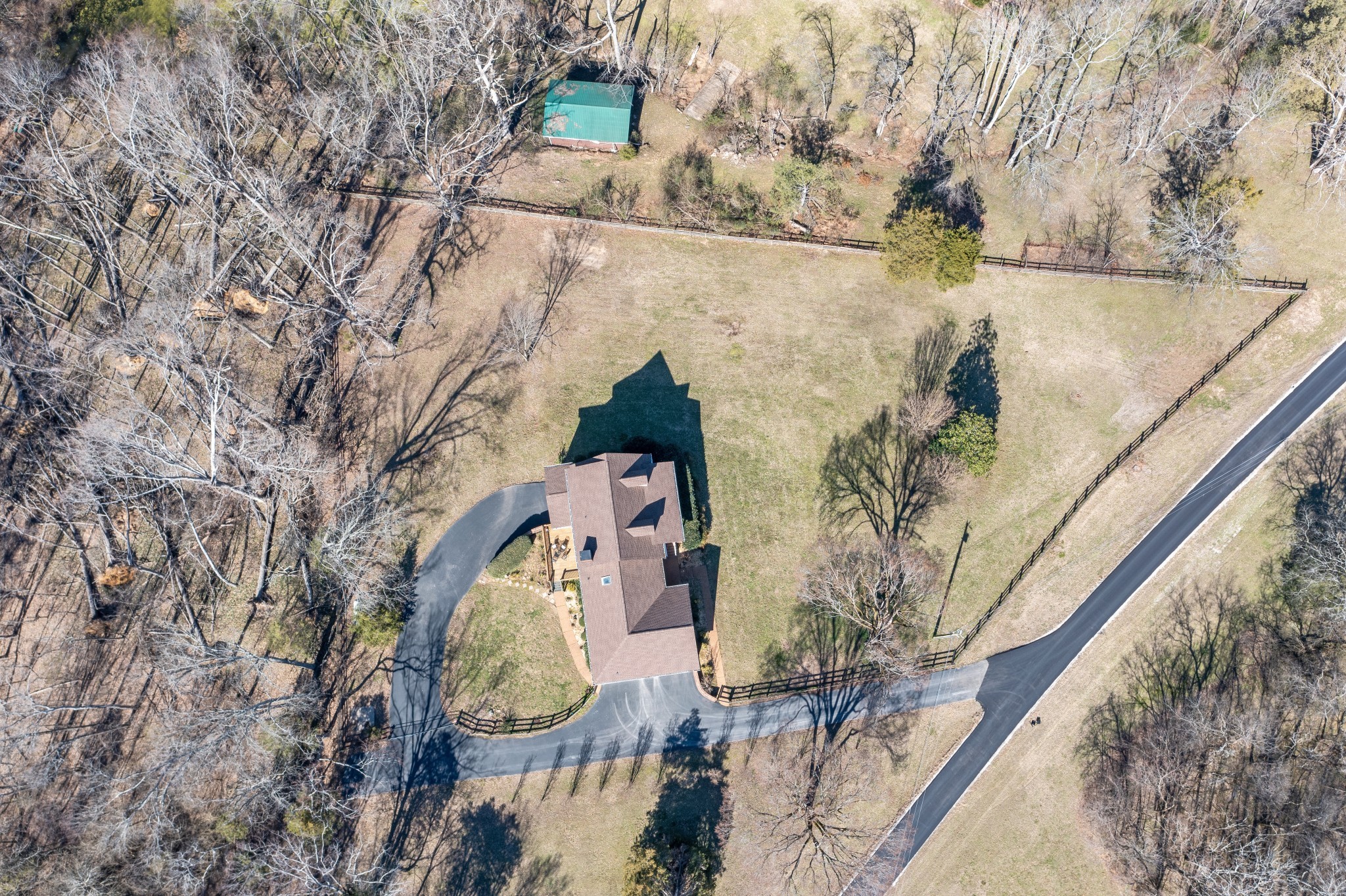 844 Hickory Ridge Trl