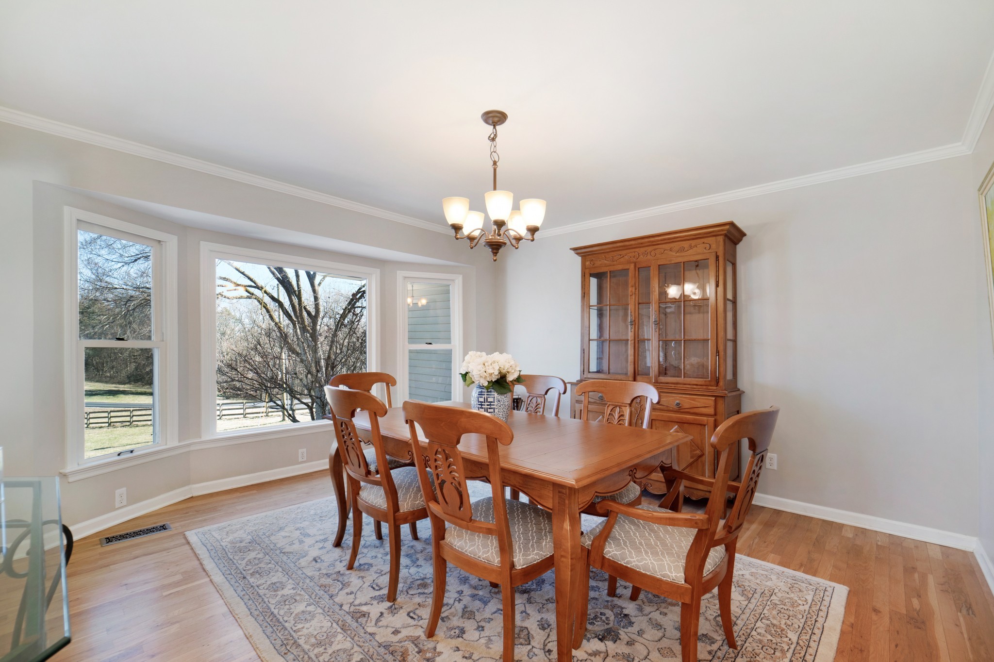 844 Hickory Ridge Trl