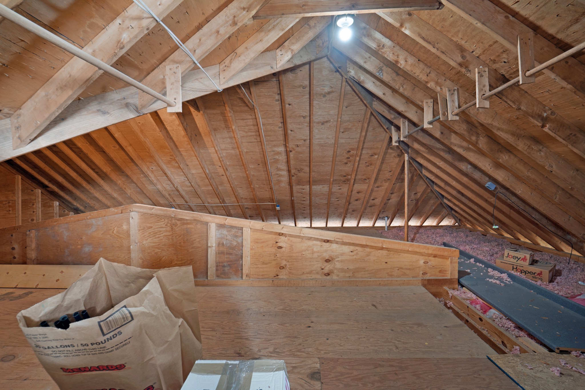 844 Hickory Ridge Trl